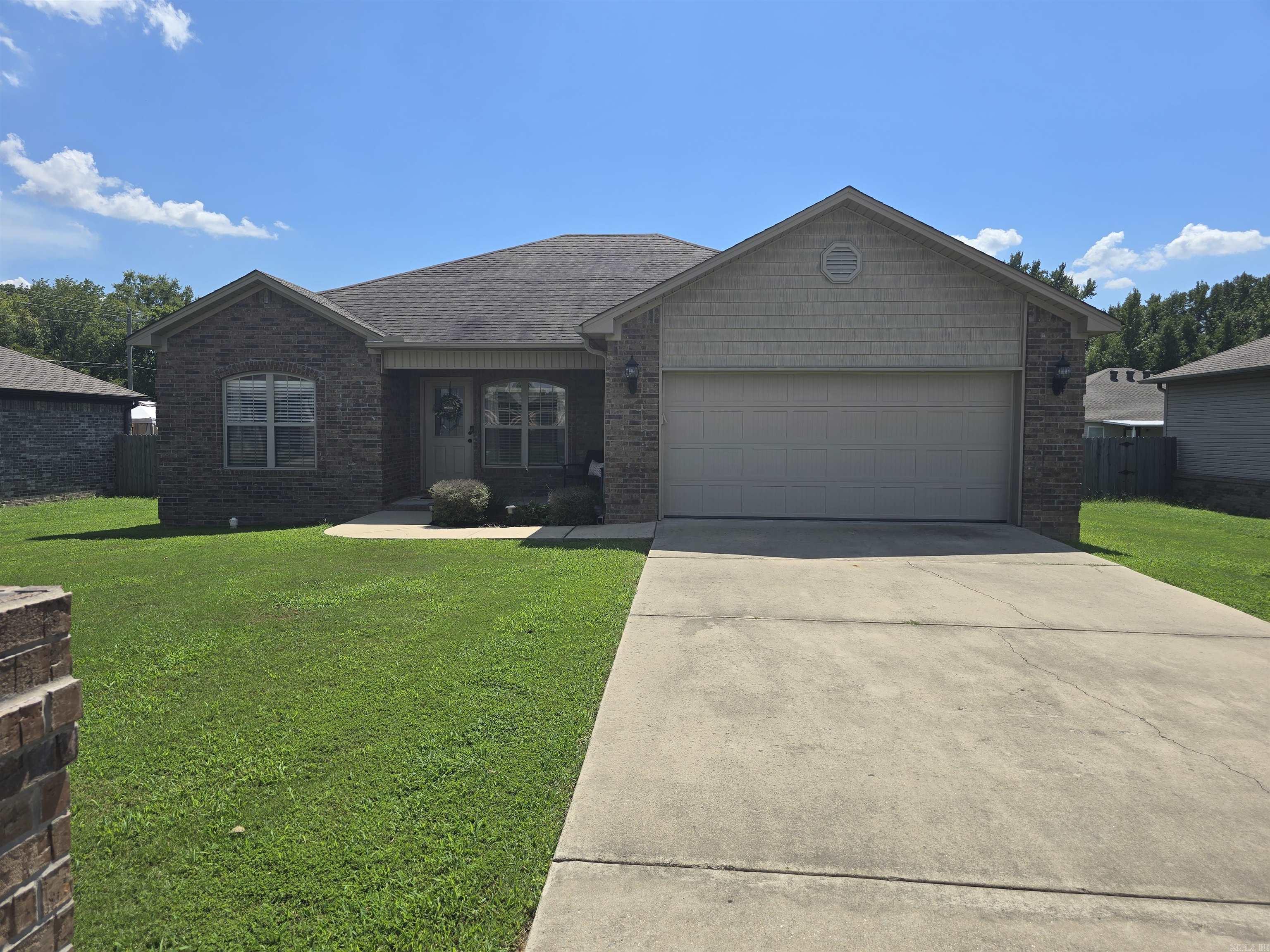 62 Grand Stand Drive — photo 2