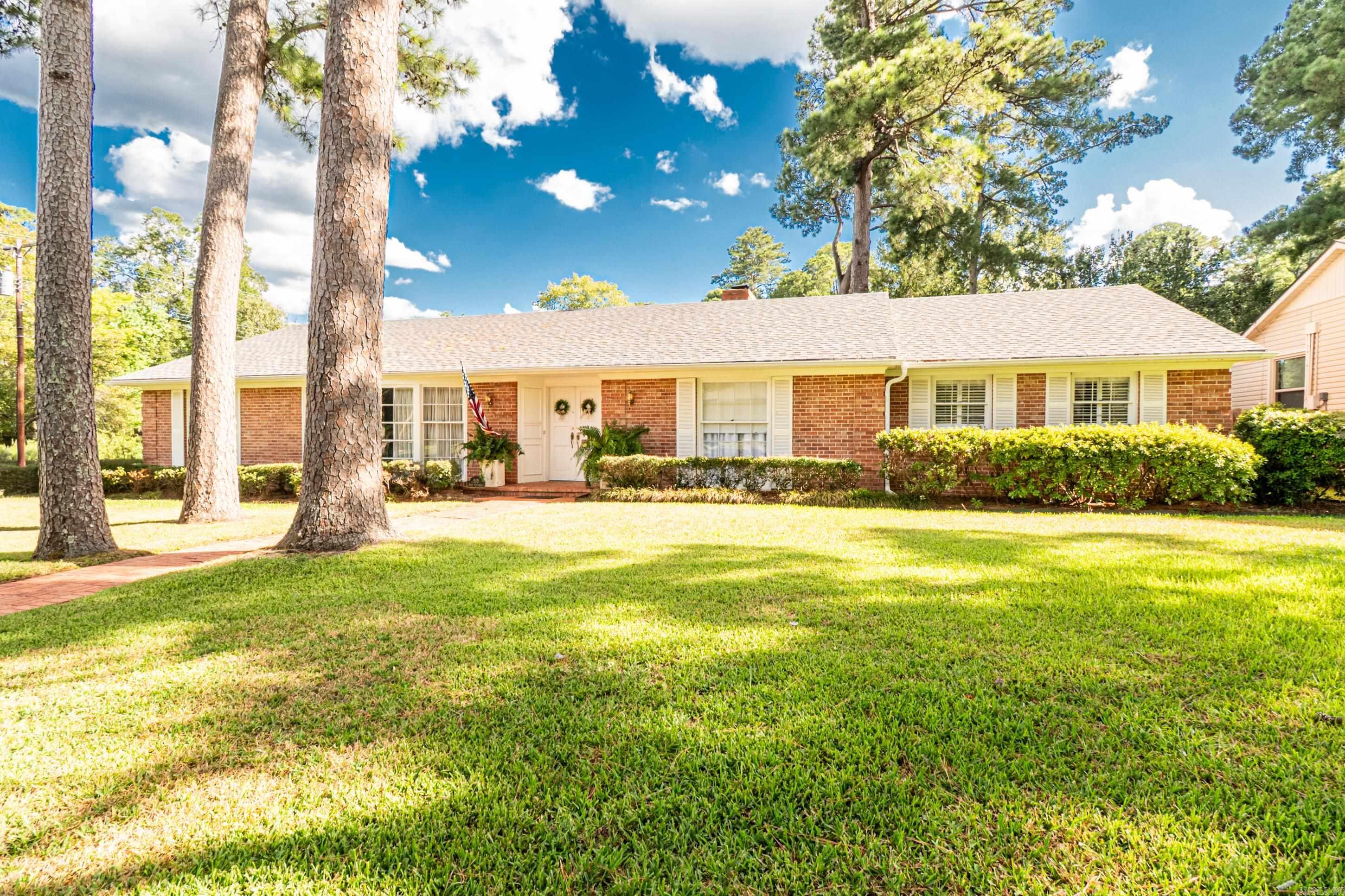 515 E 15Th St  El Dorado, AR