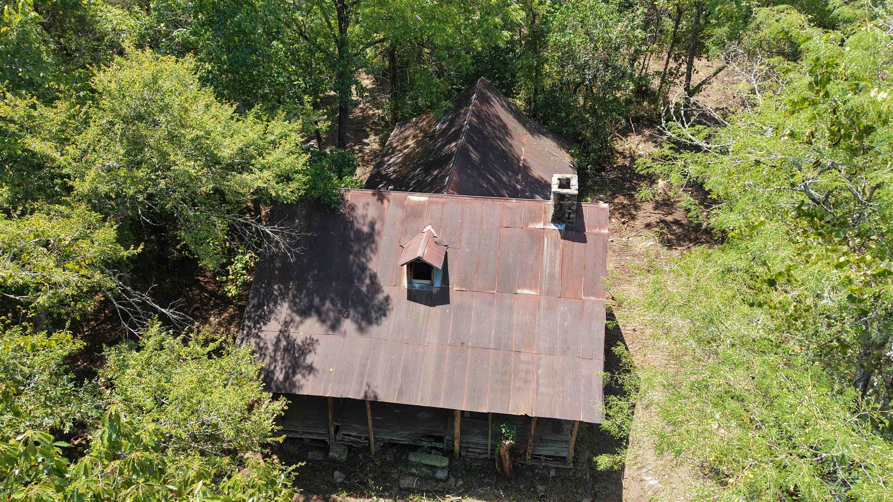 400 Hidden Creek