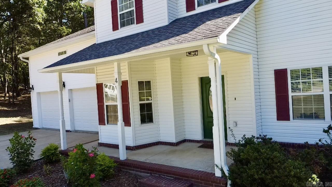 4 Heather Oaks Way  Clarksville, AR