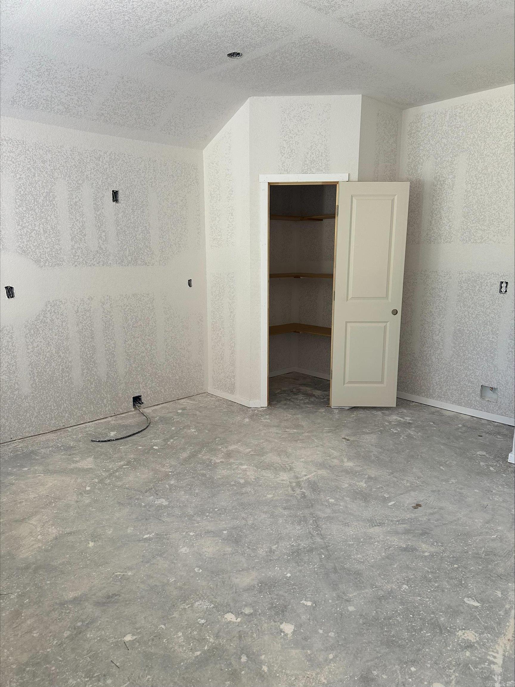 8112 Chesapeake Trail — photo 3