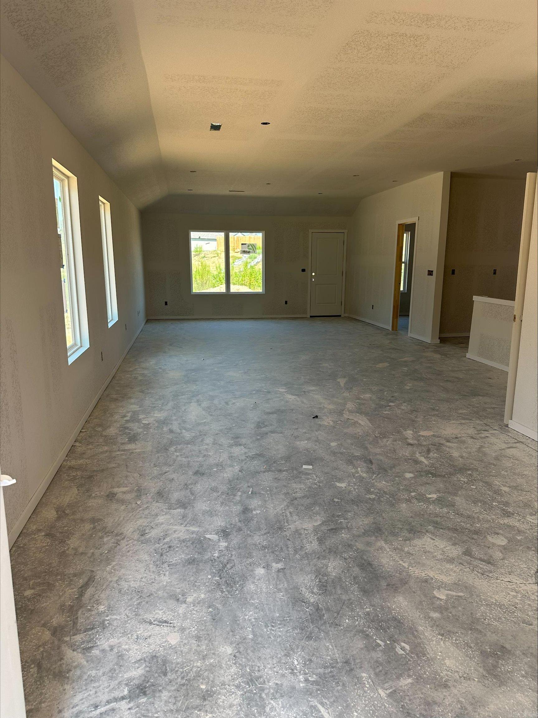 8104 Chesapeake Trail — photo 3