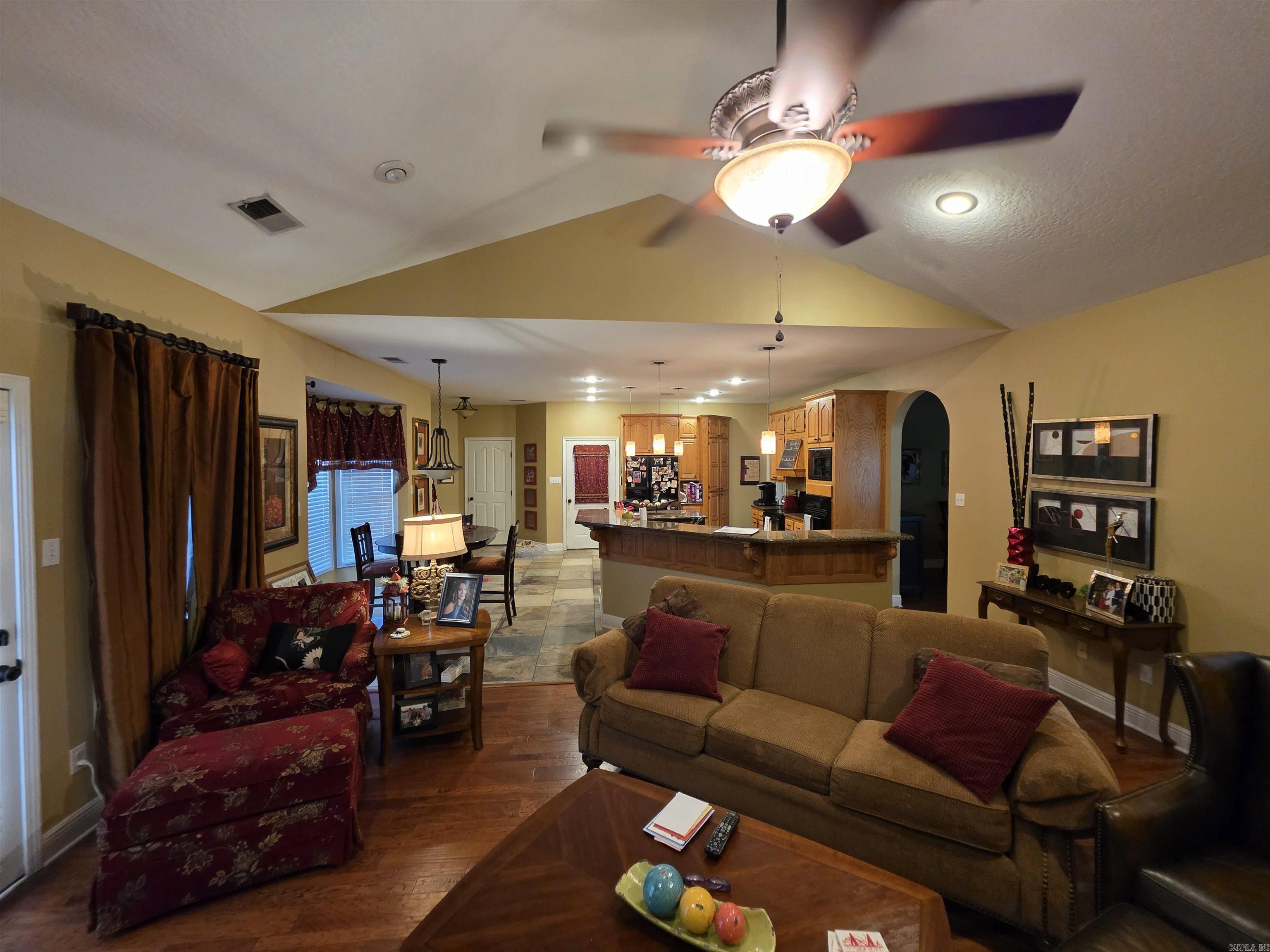 2301 Country Club Rd  Paragould, AR