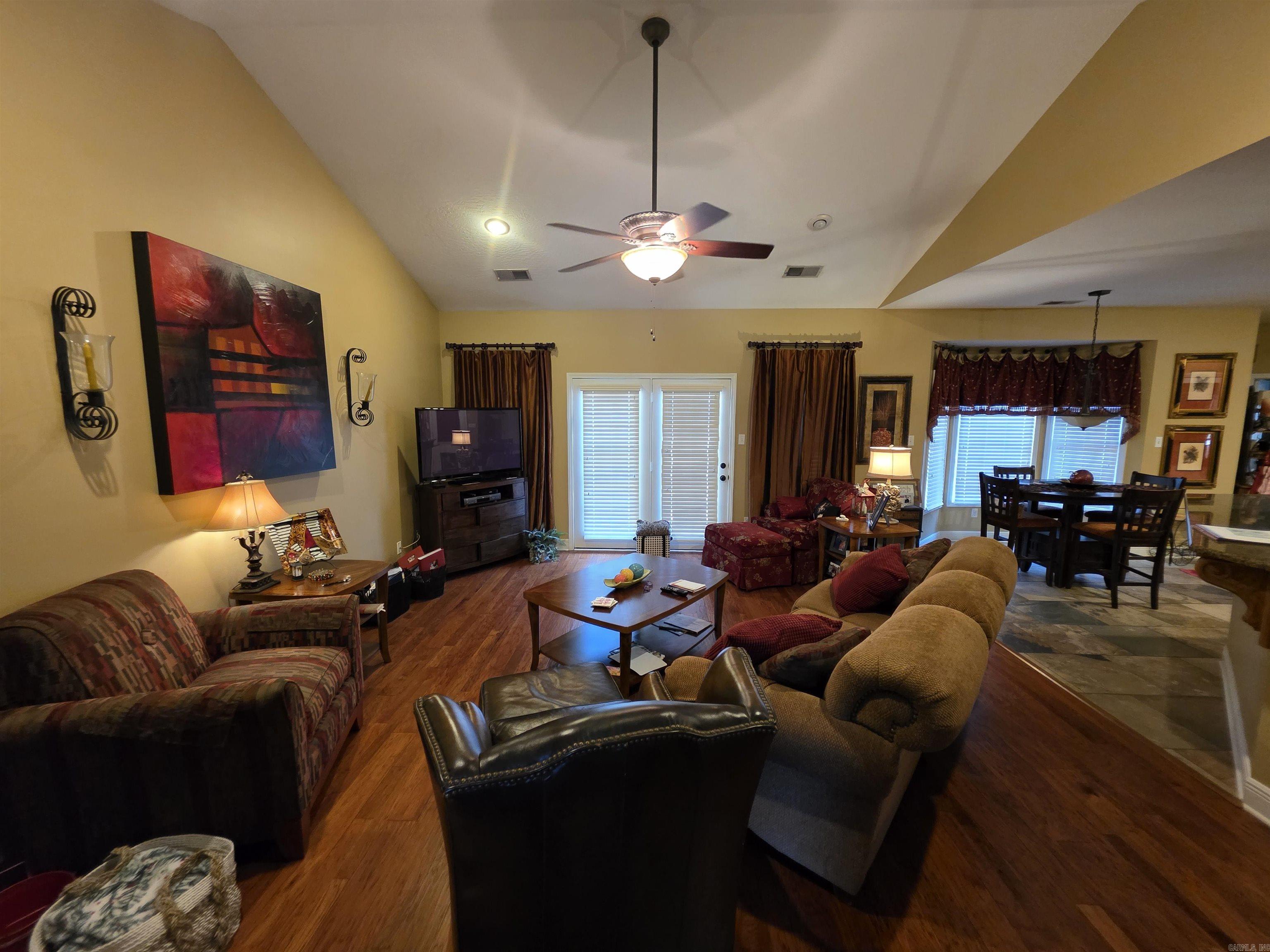 2301 Country Club Rd  Paragould, AR