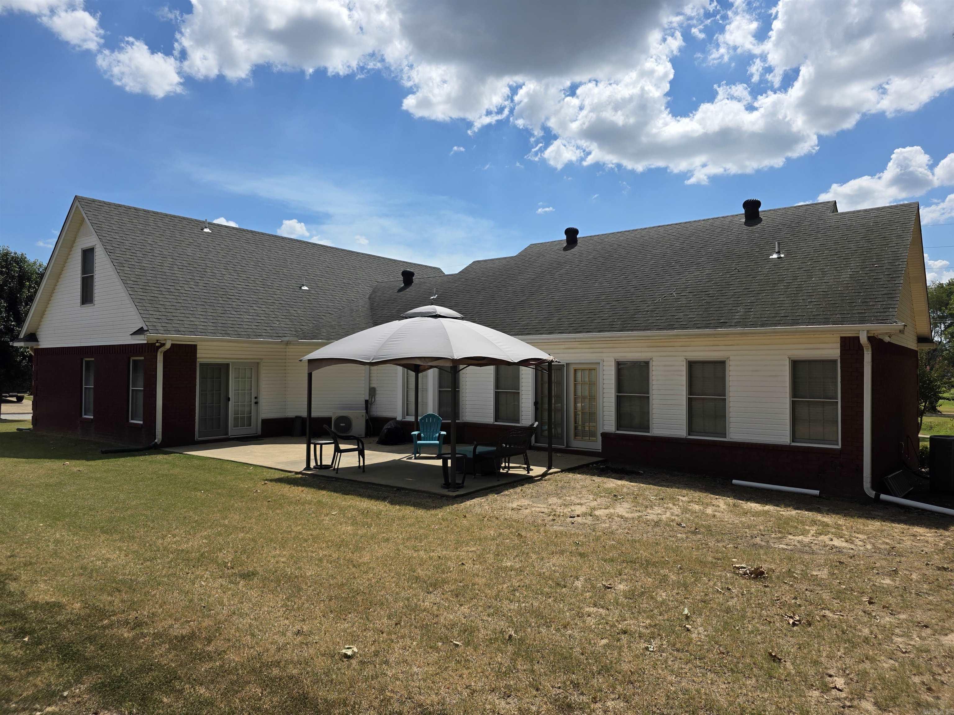 2301 Country Club Rd  Paragould, AR