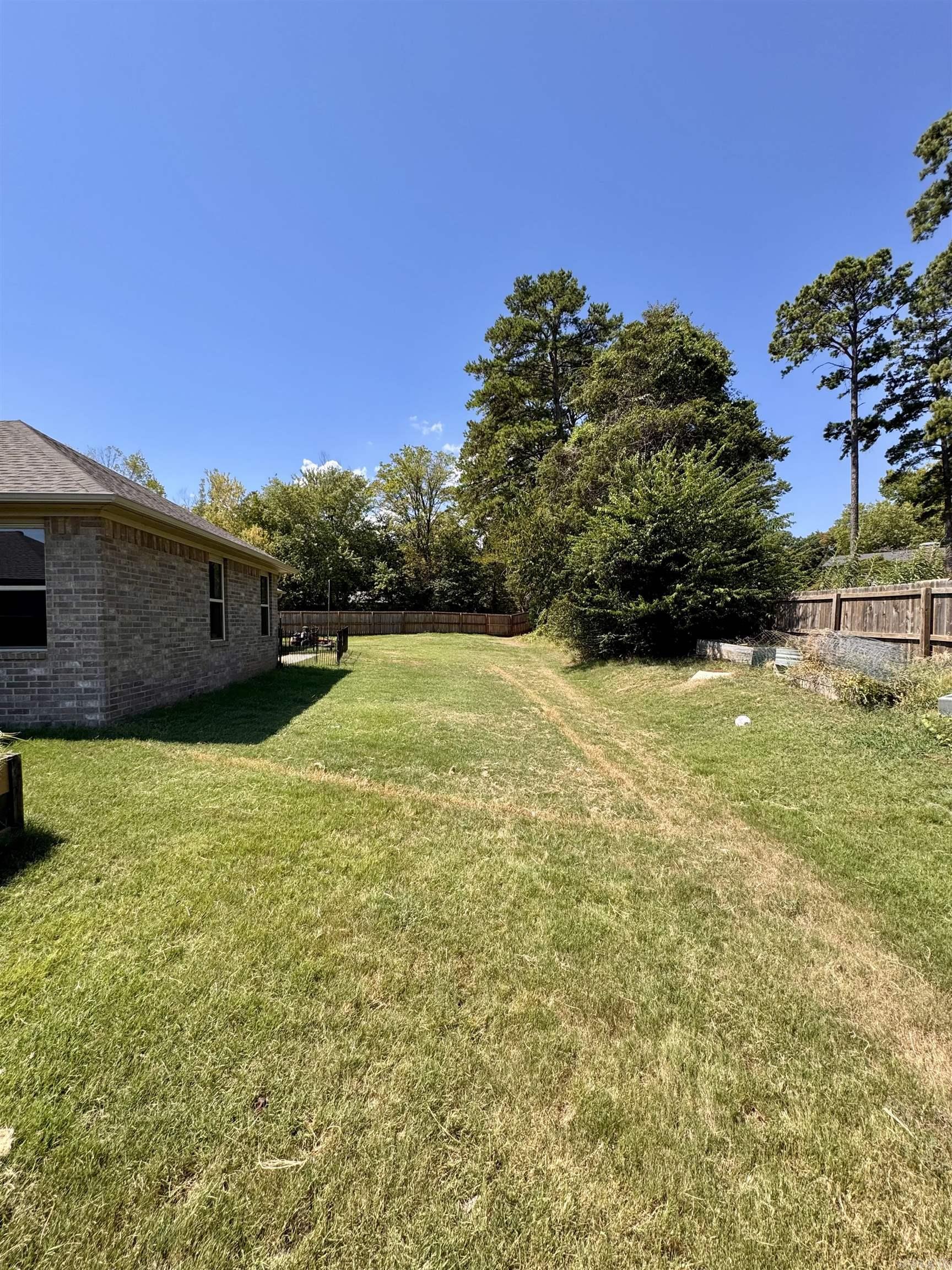 222 Promenade Cir  Russellville, AR