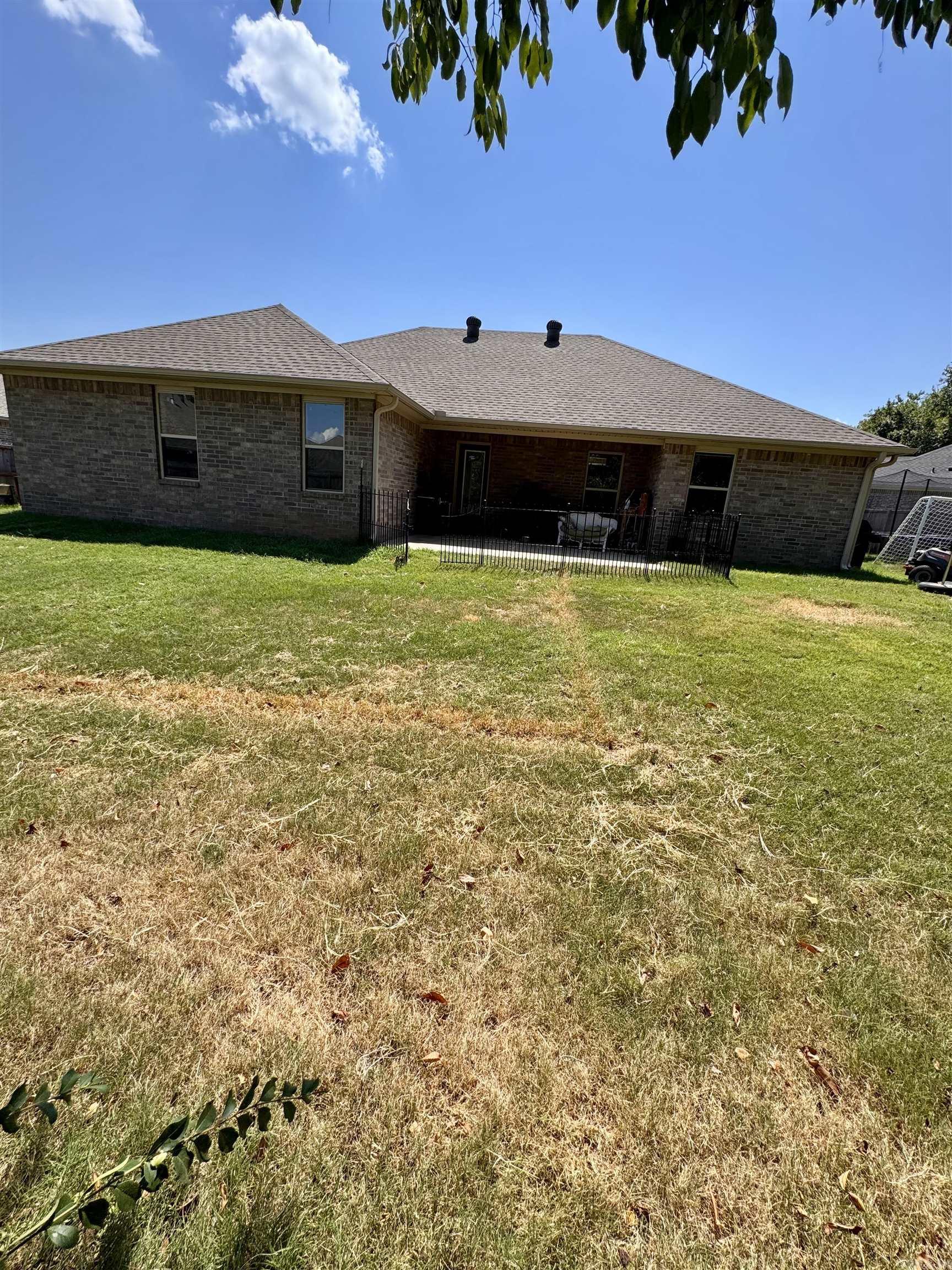 222 Promenade Cir  Russellville, AR