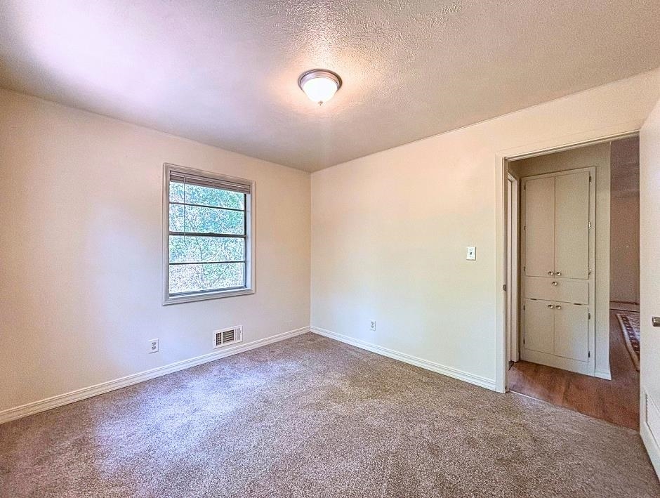 42 Dakota  Cherokee Village, AR