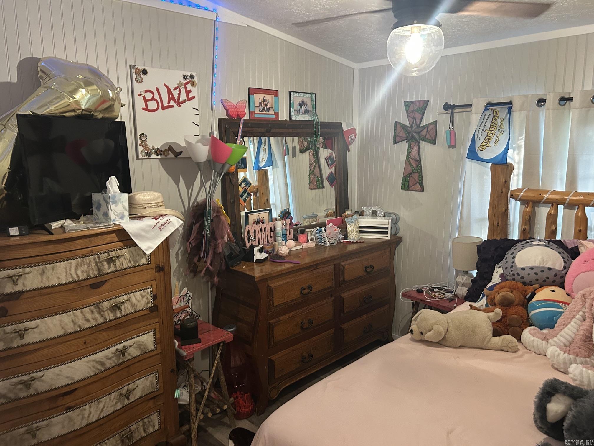 545 H  Clinton, AR