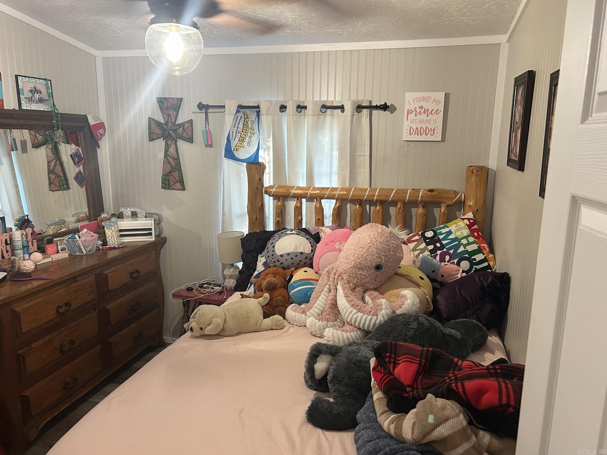 545 H  Clinton, AR