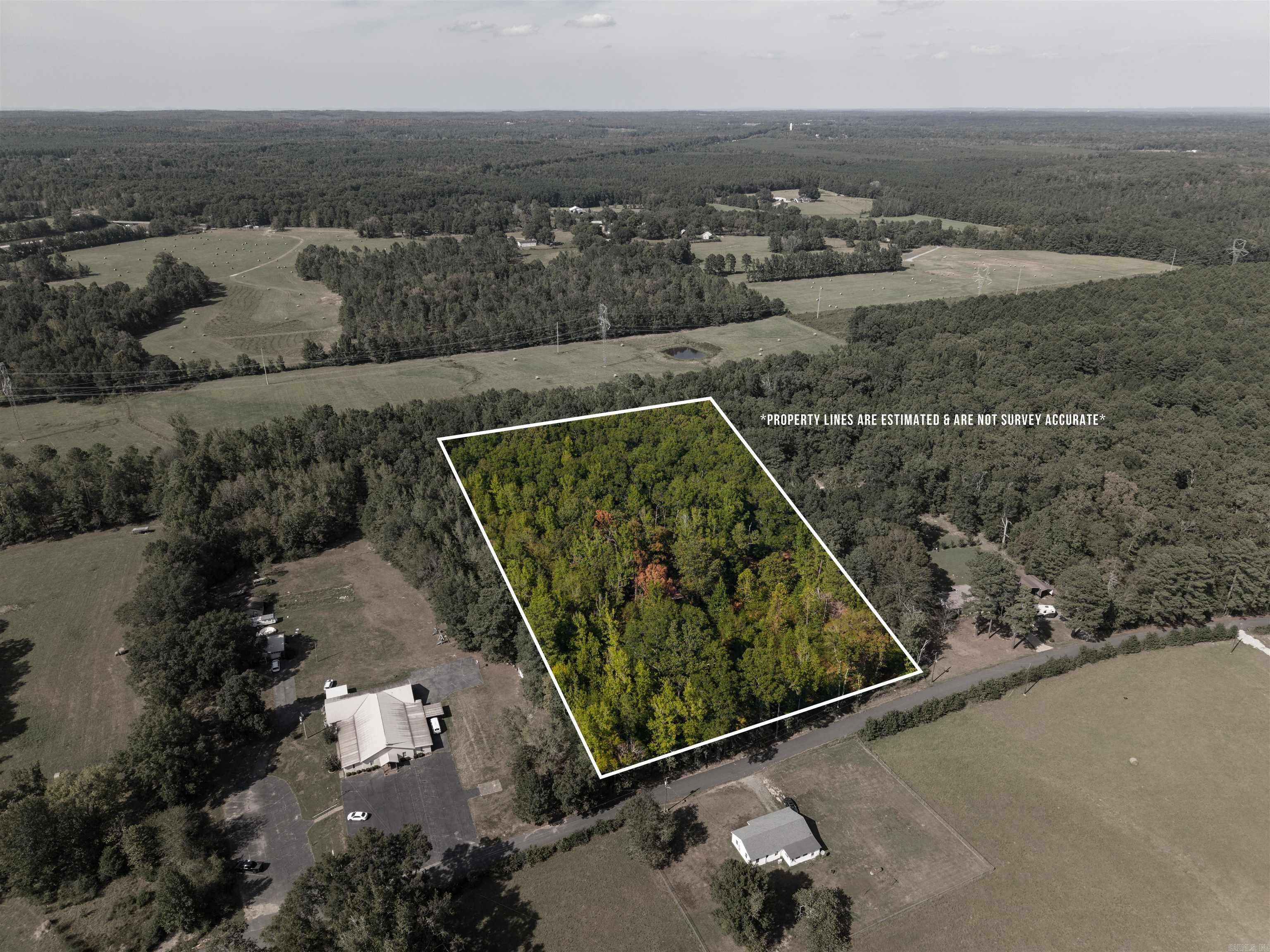 1482 Cooper Road — exterior