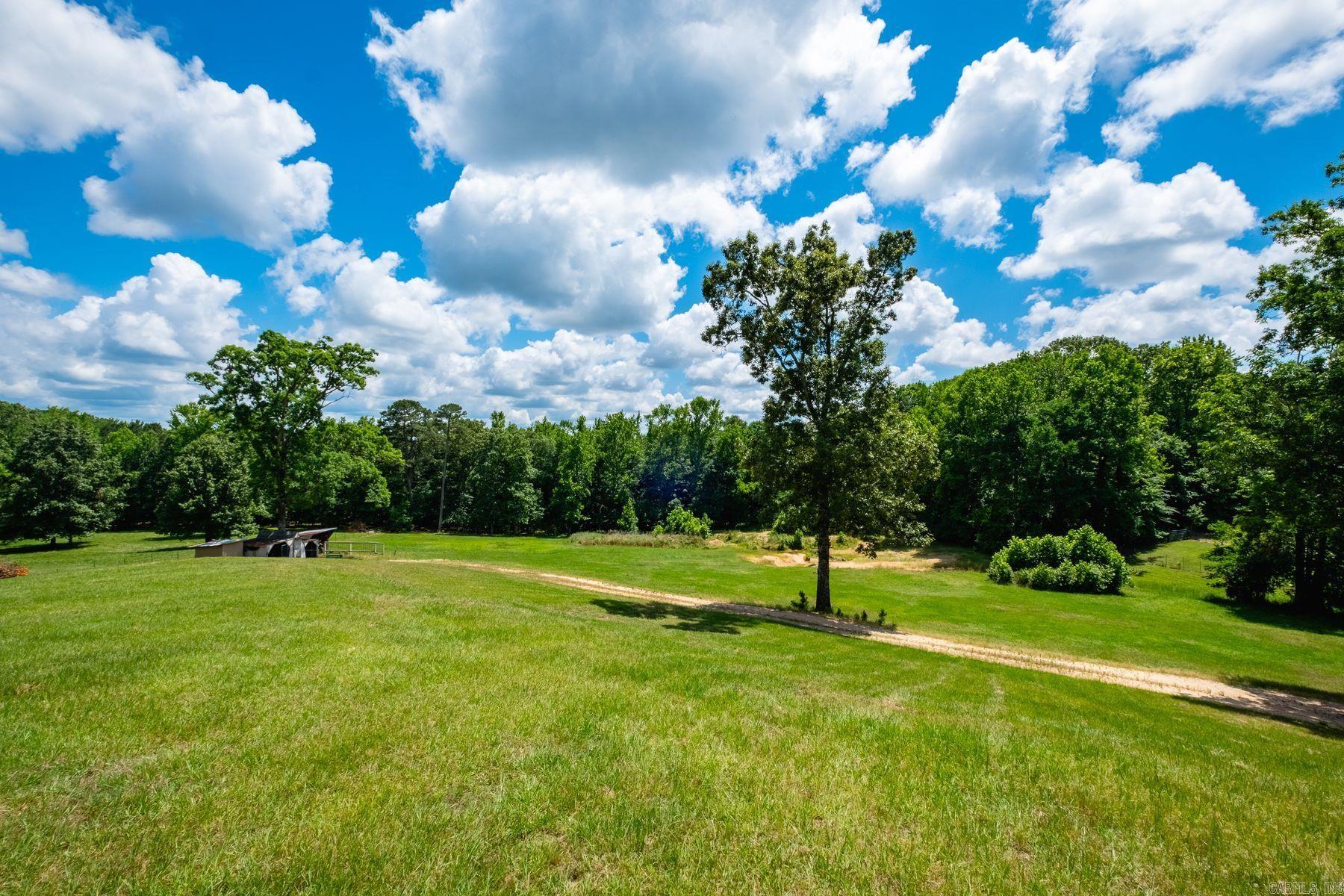 4951 Dixie Lane  Benton, AR