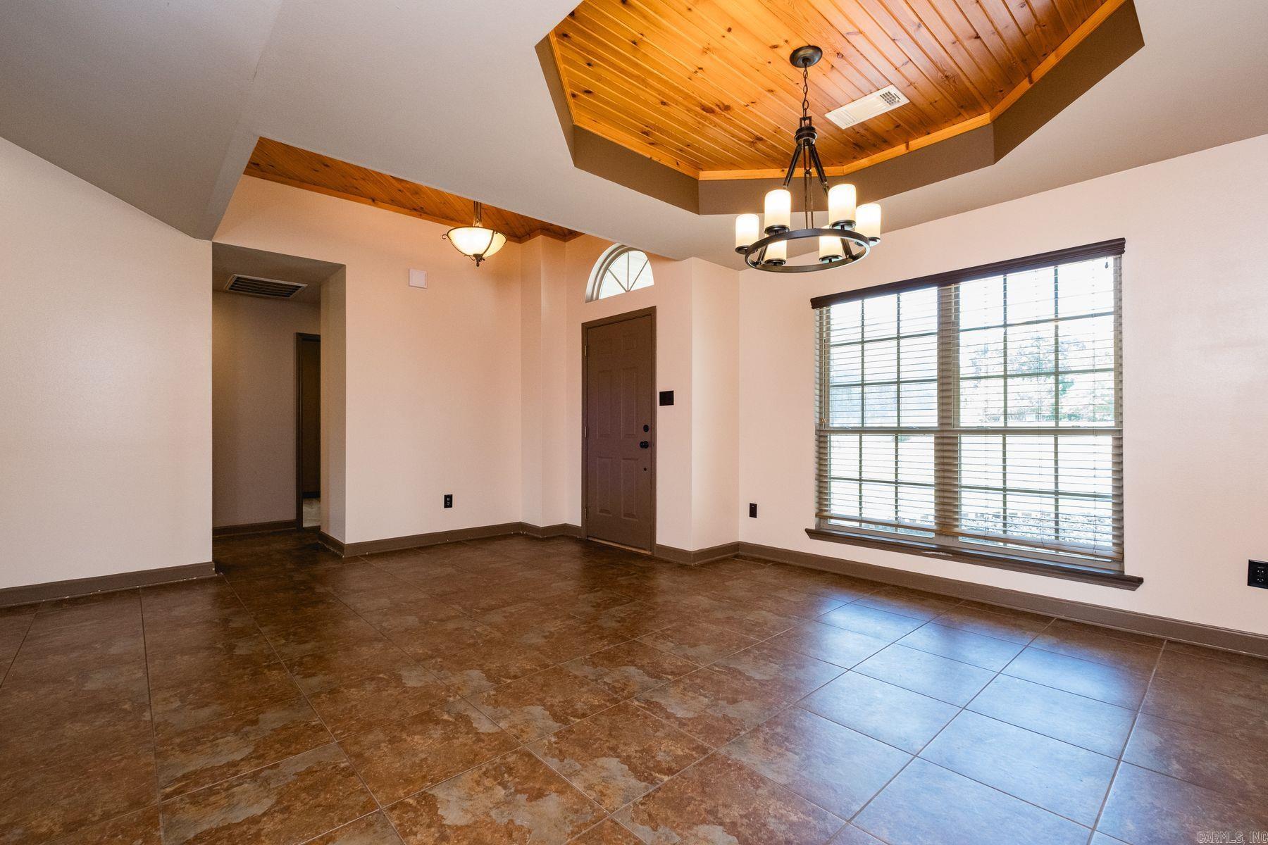4951 Dixie Lane  Benton, AR
