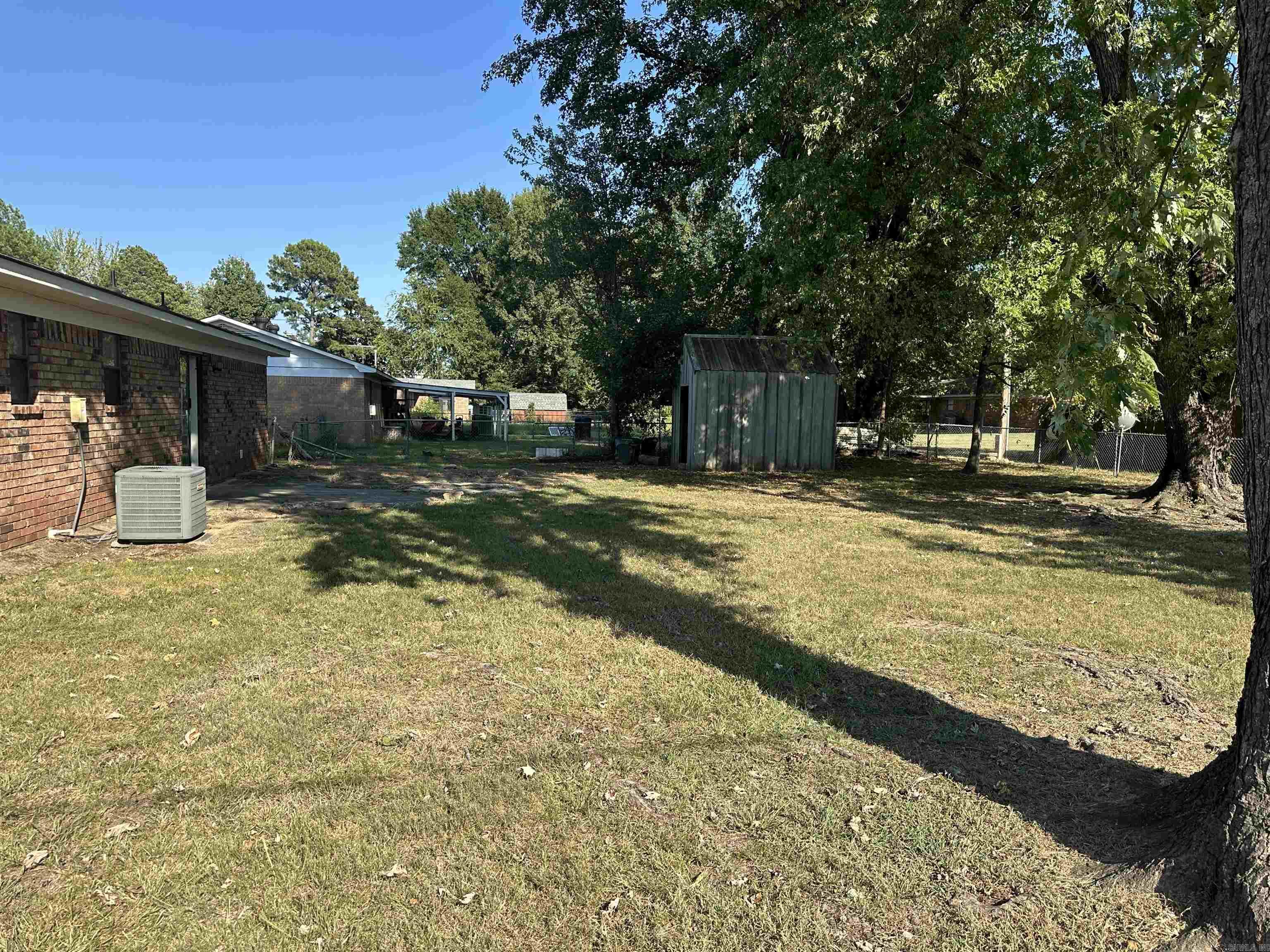 2102 E 14th  Russellville, AR