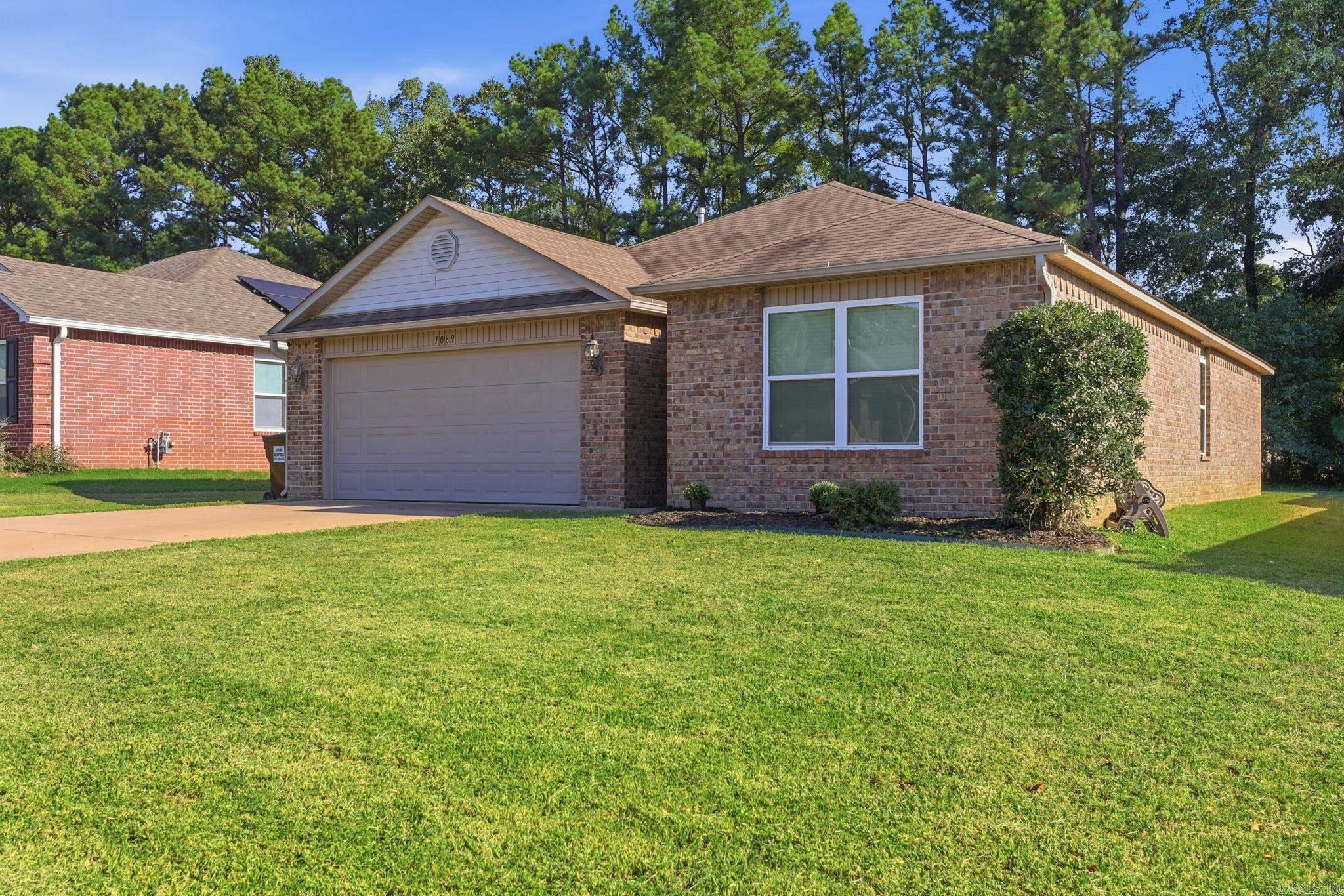 1089 Meadows Edge Drive — photo 3