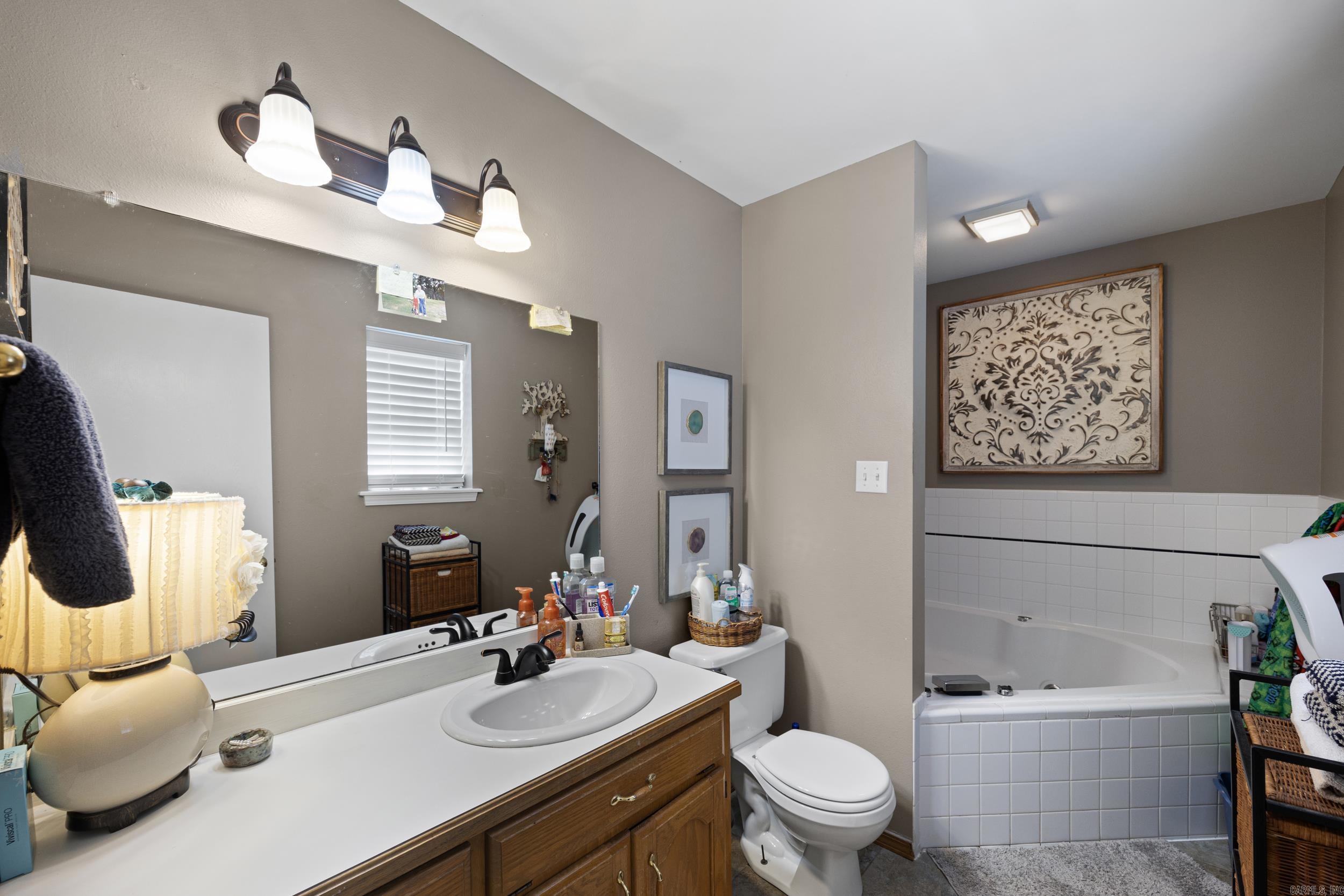 2111 S Ithaca Ave  Russellville, AR