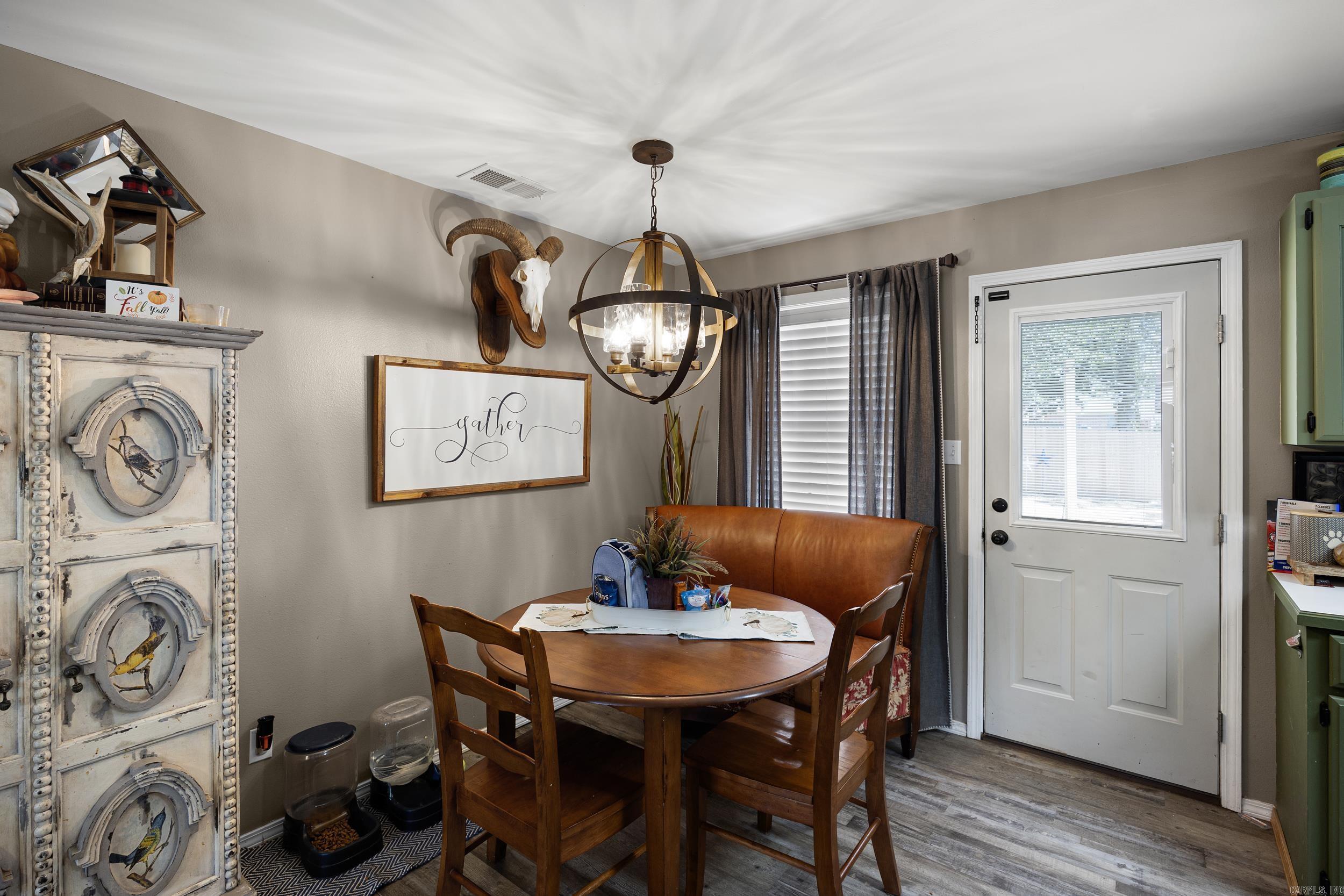 2111 S Ithaca Ave  Russellville, AR