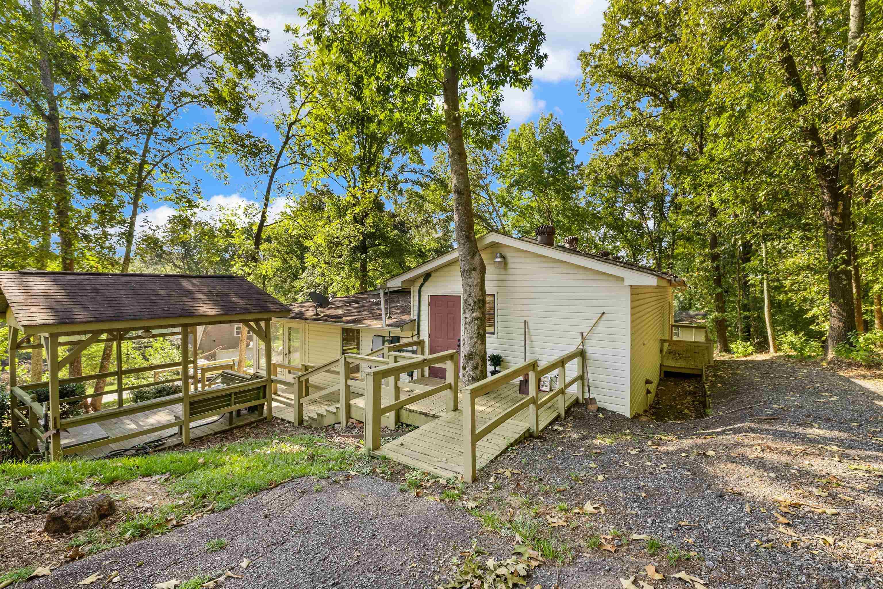 8205 & 8219 Codie Lane  Benton, AR
