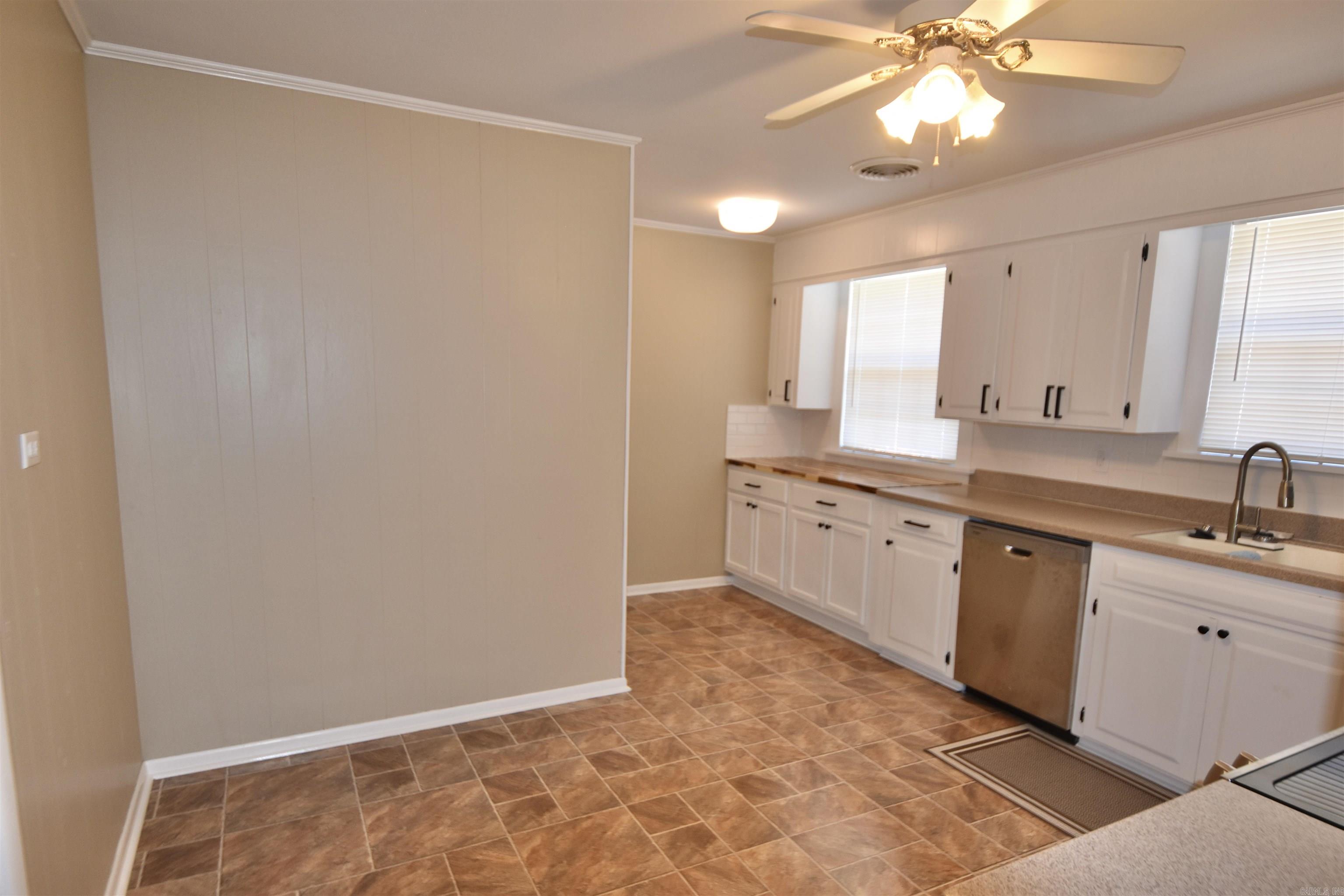 1117 Pine Bluff  Malvern, AR