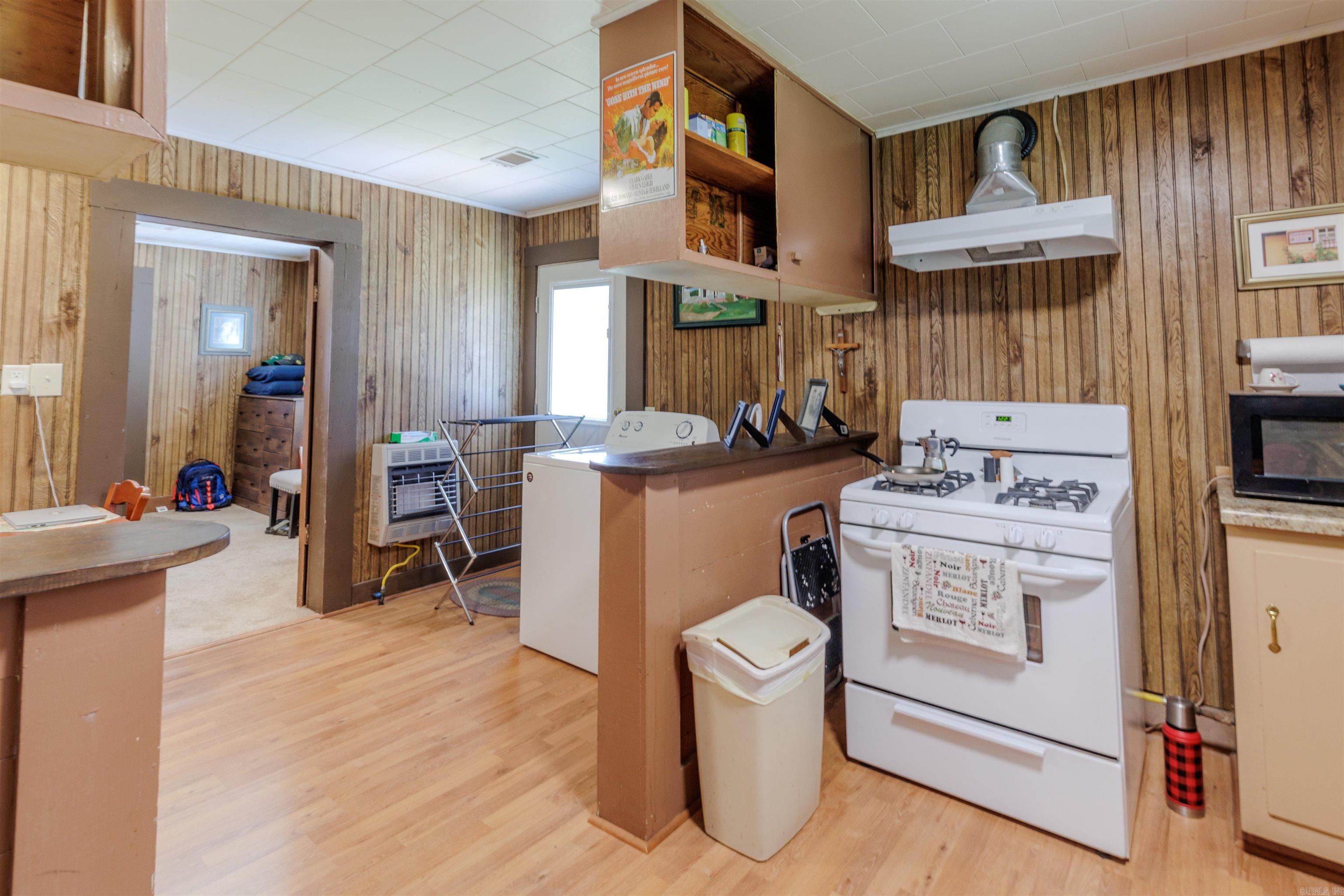 932 Cherry Hill  Perryville, AR