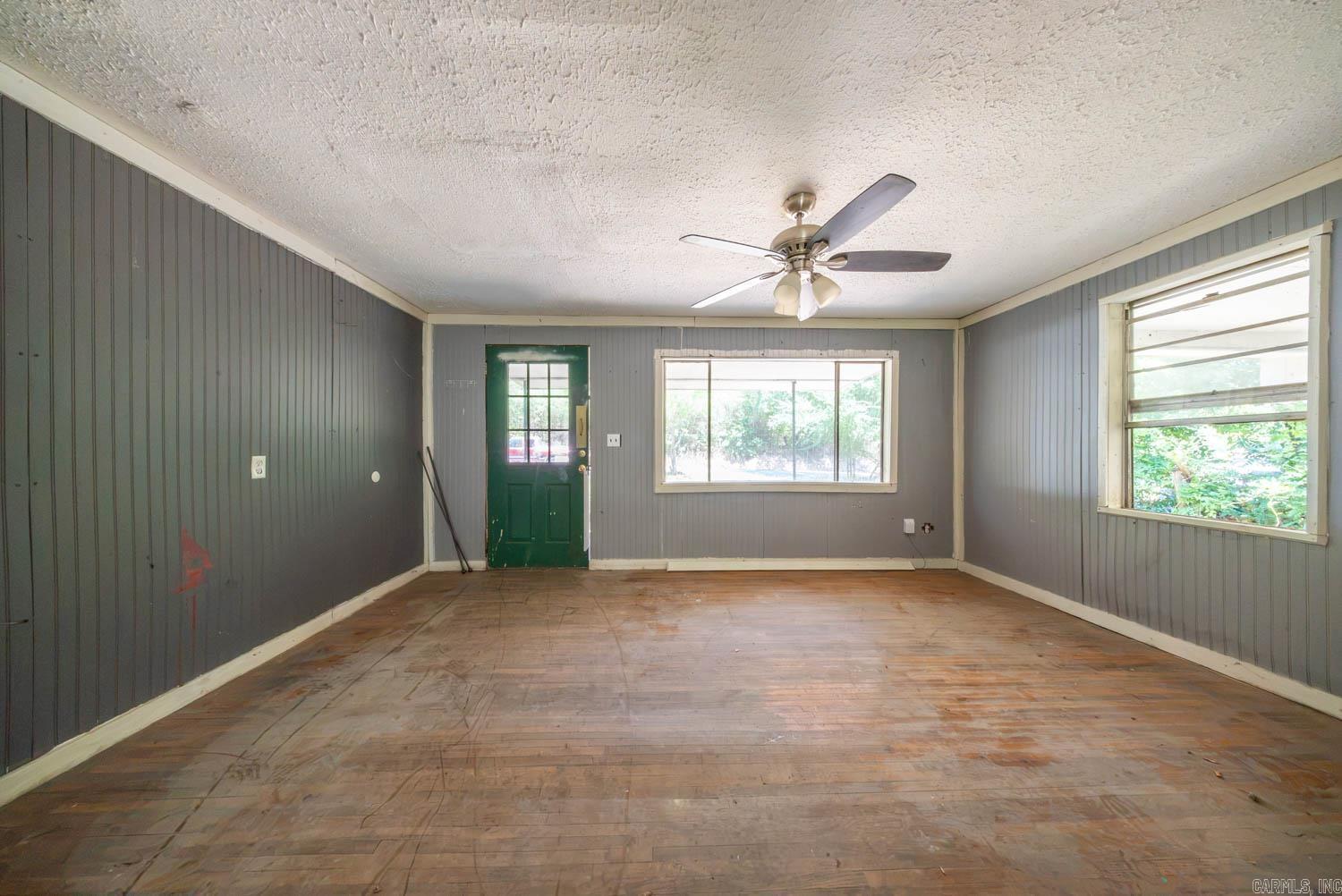 3320 Cave Creek Road