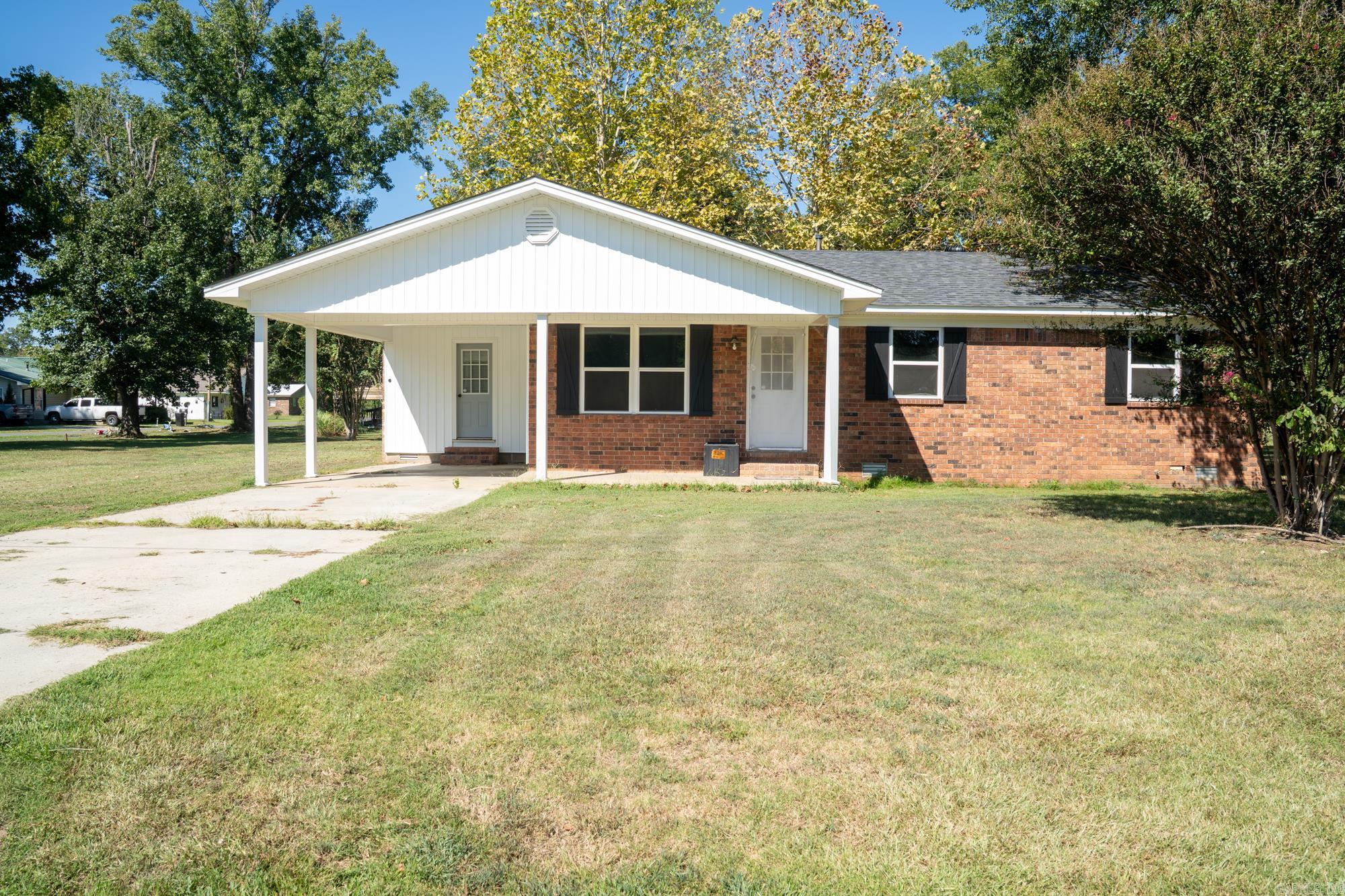 205 N Ash  Poyen, AR