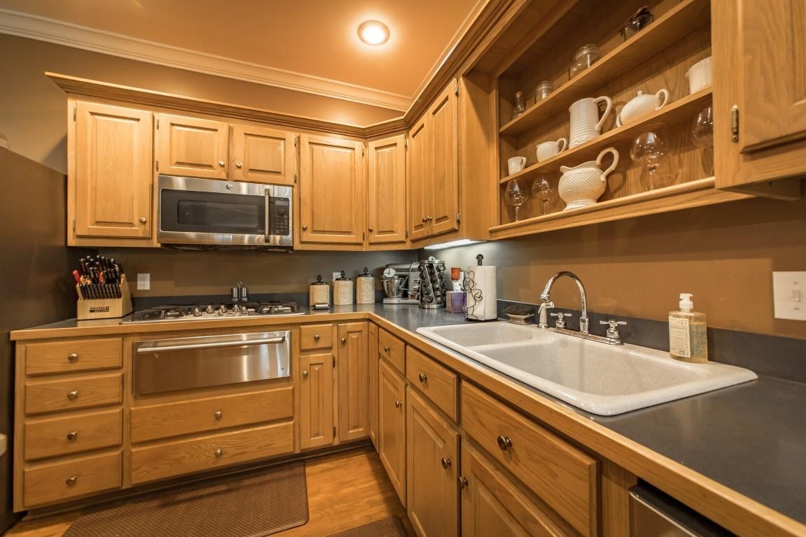14562 Hwy 66 West Mountain View, AR 72560