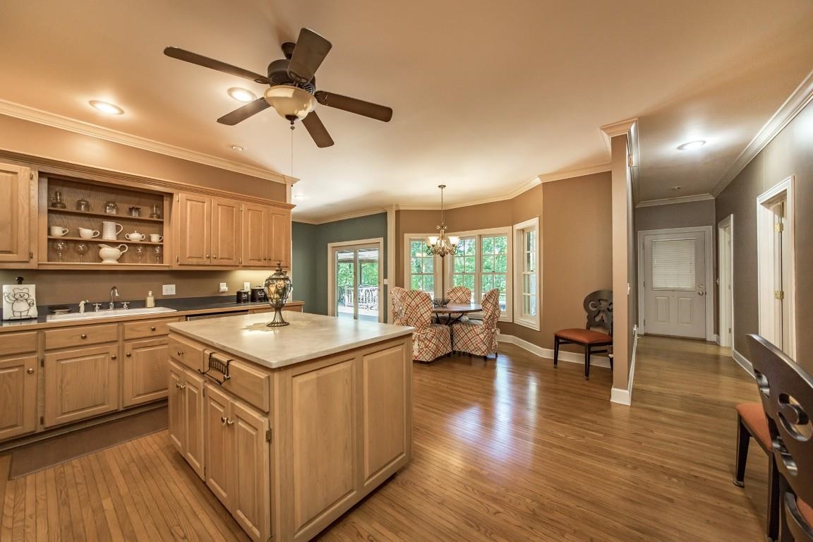 14562 Hwy 66 West Mountain View, AR 72560