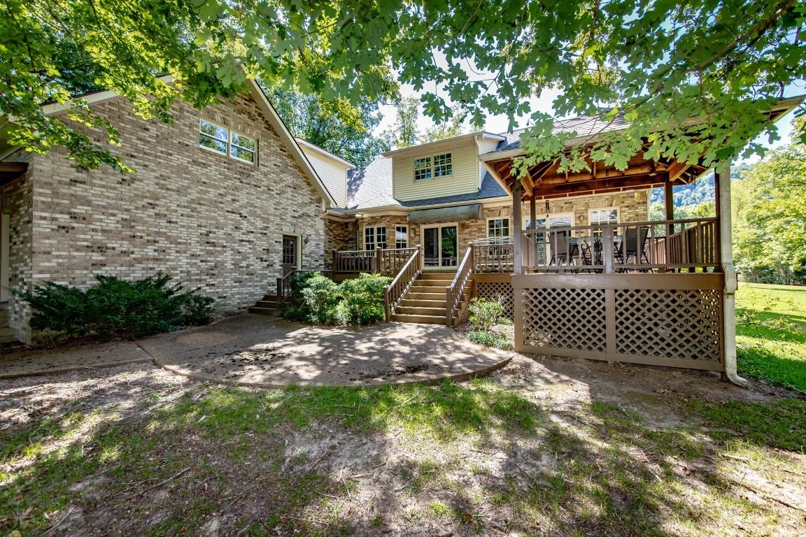 14562 Hwy 66 West Mountain View, AR 72560