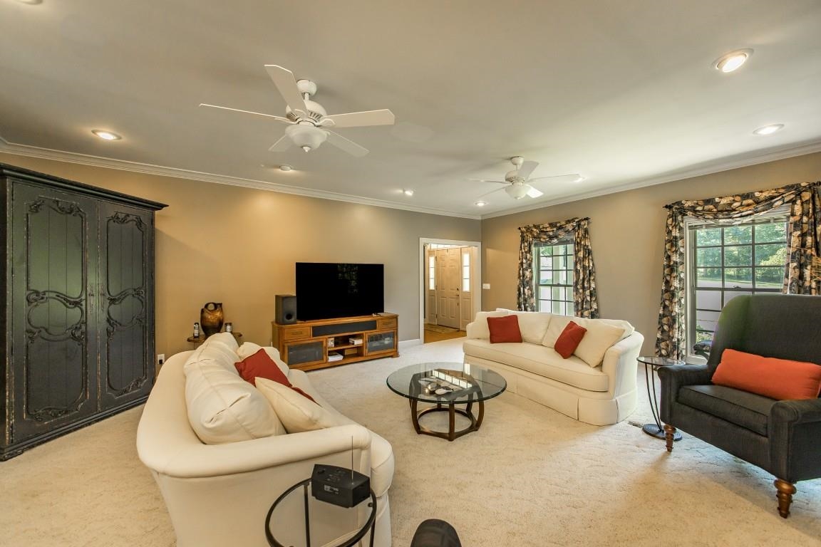 14562 Hwy 66 West Mountain View, AR 72560