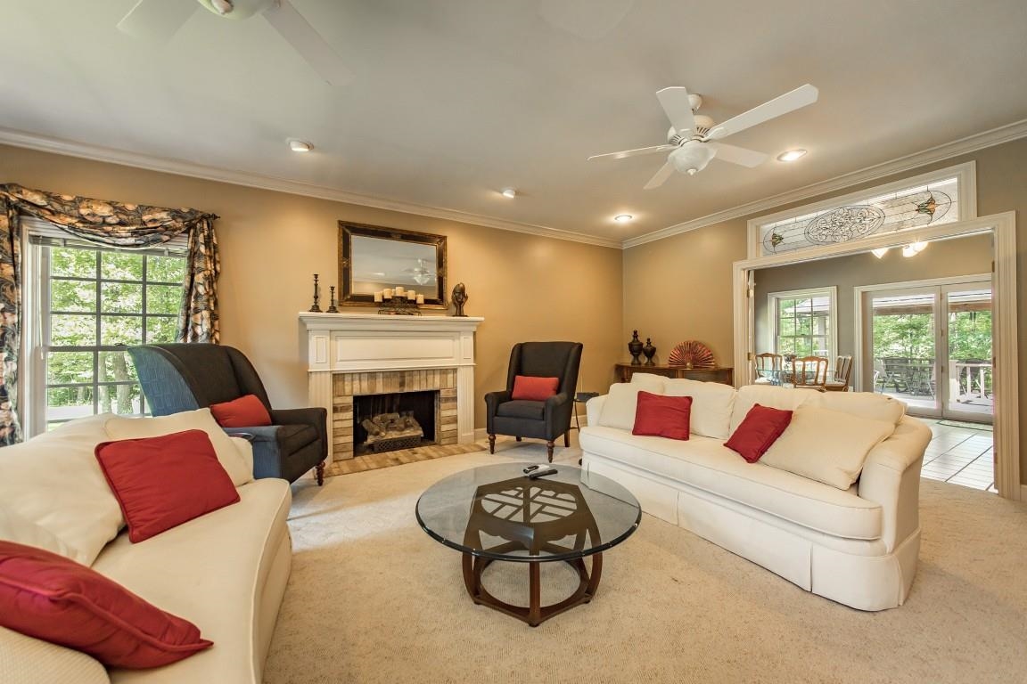 14562 Hwy 66 West Mountain View, AR 72560