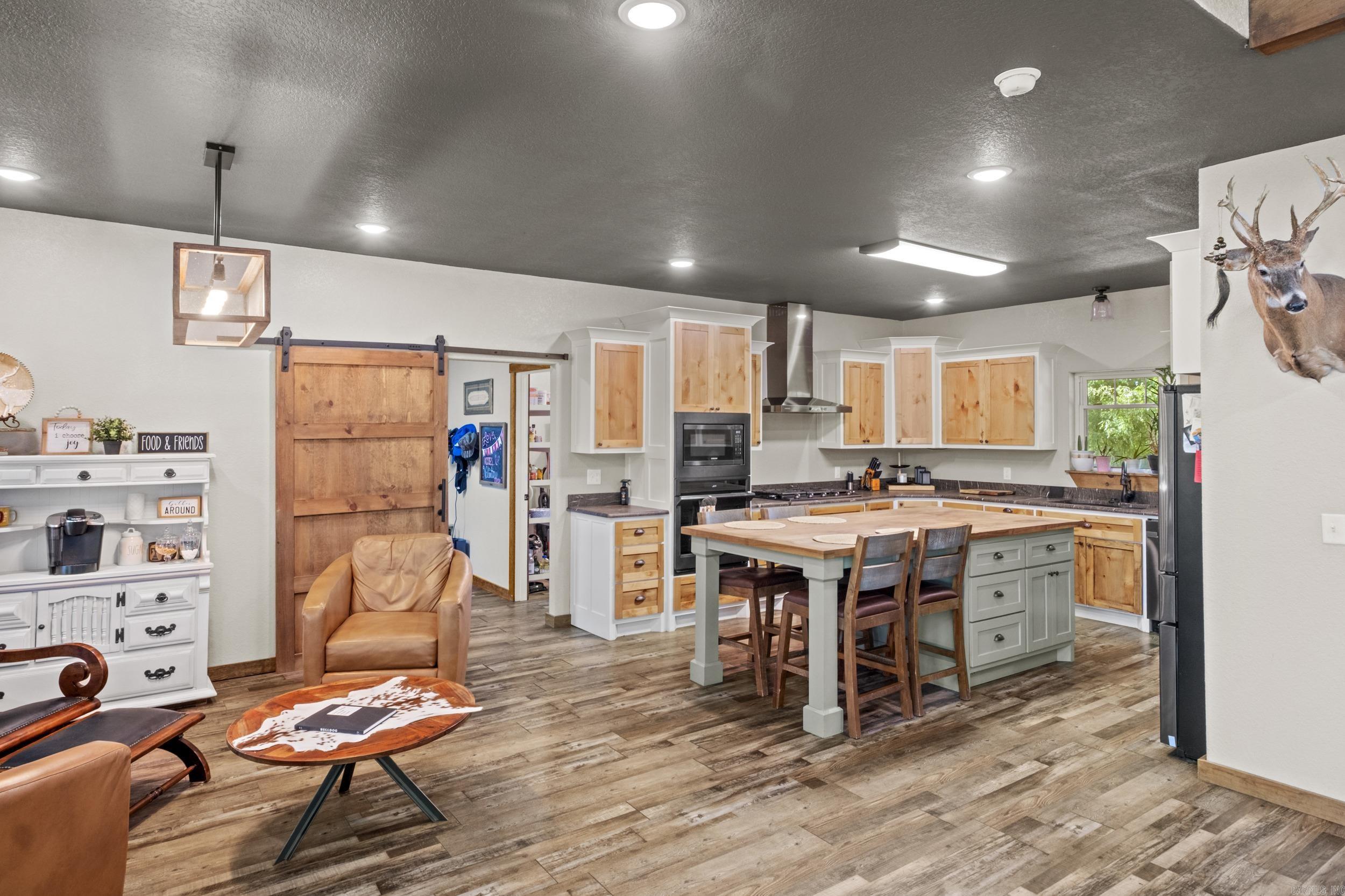 203 Fox Meadow Road Bradford, AR 72020-9748