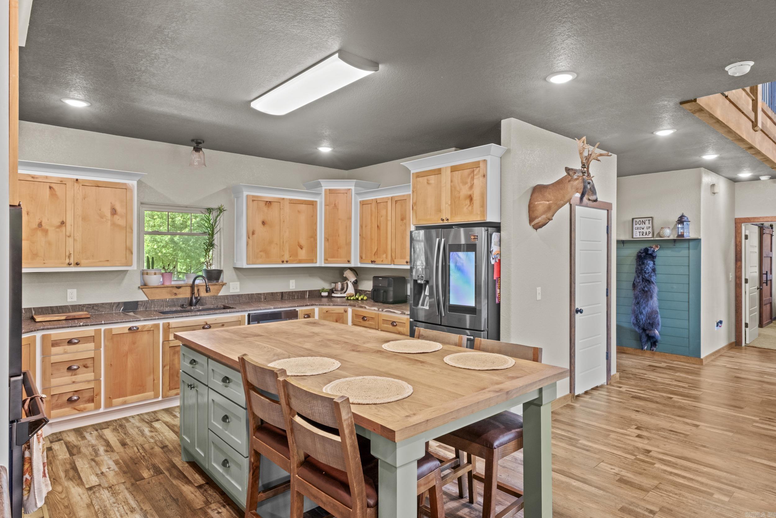 203 Fox Meadow Road Bradford, AR 72020-9748