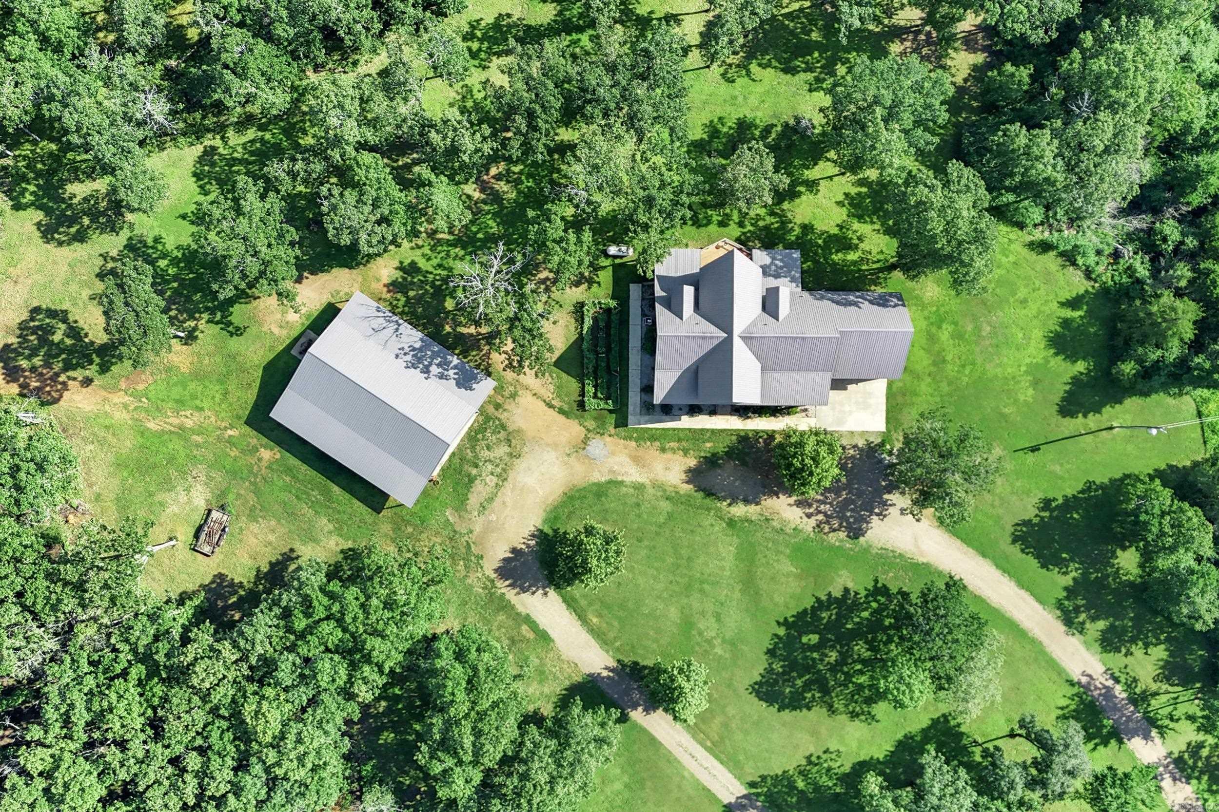 203 Fox Meadow Road Bradford, AR 72020-9748