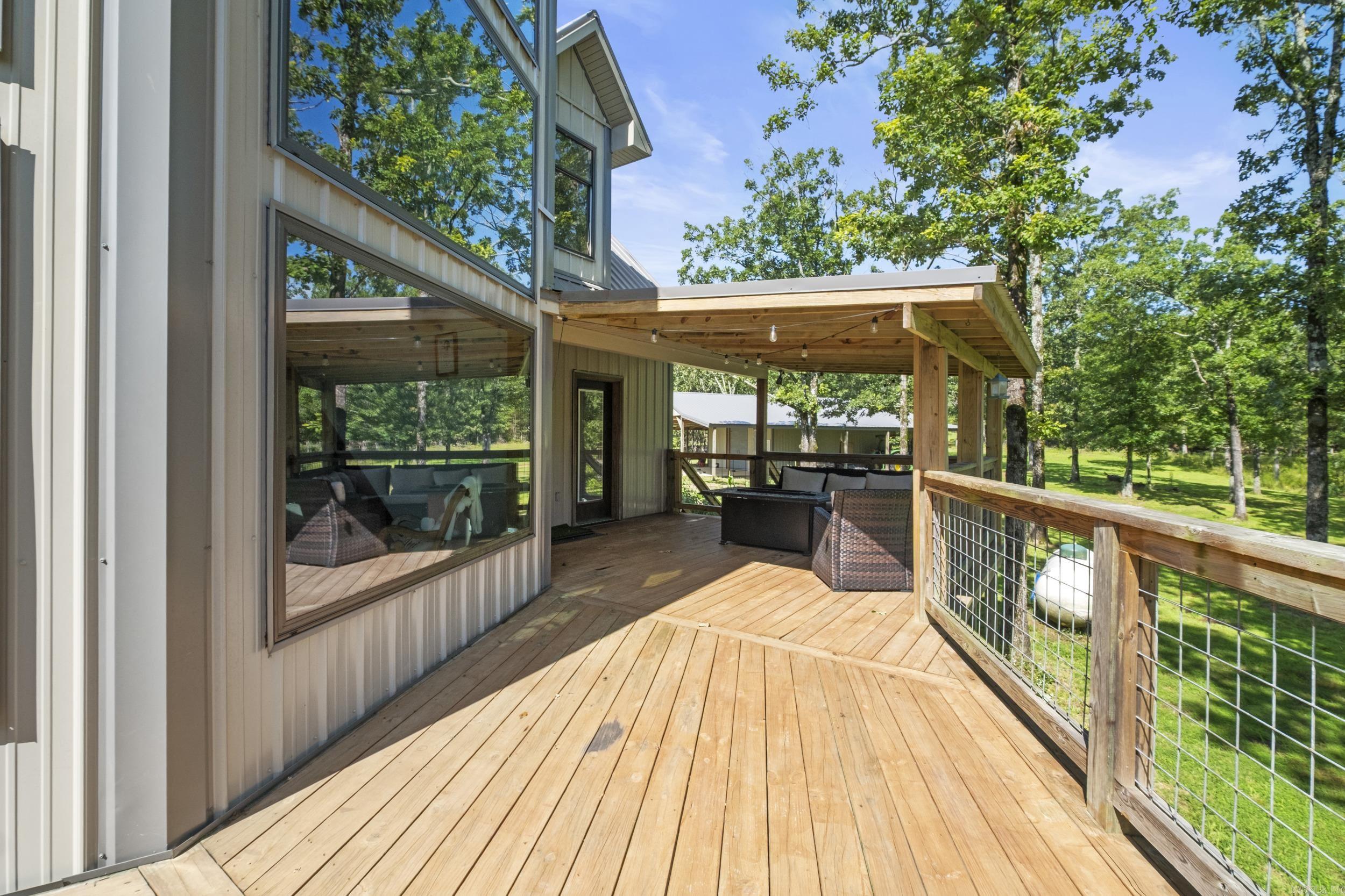 203 Fox Meadow Road Bradford, AR 72020-9748