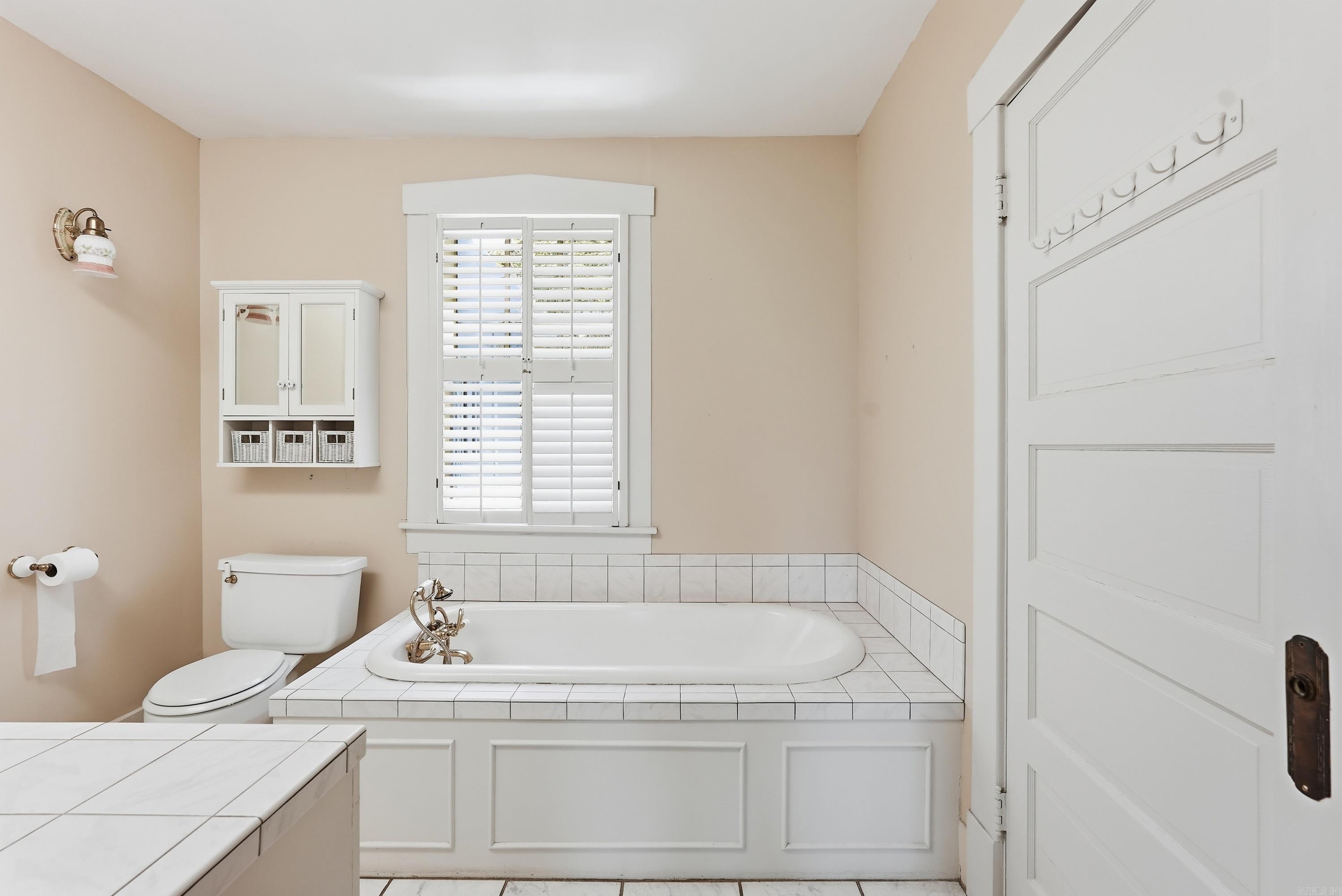 409 E Main Sherrill, AR 72152