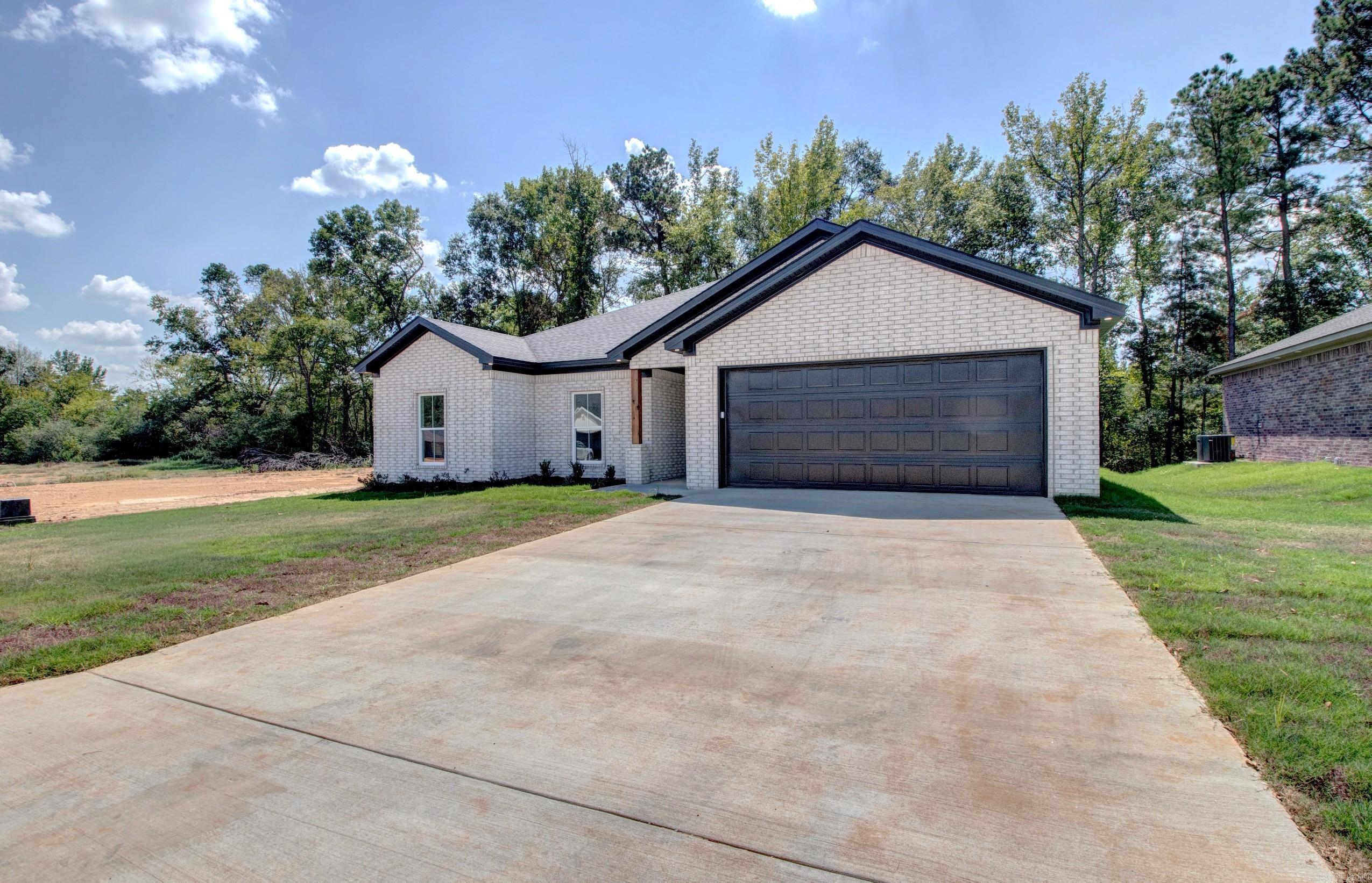 215 Apollo Way — photo 2