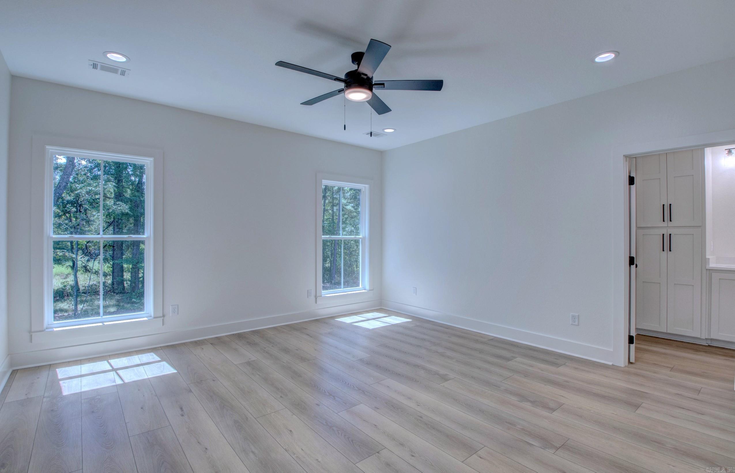 215 Apollo  Benton, AR