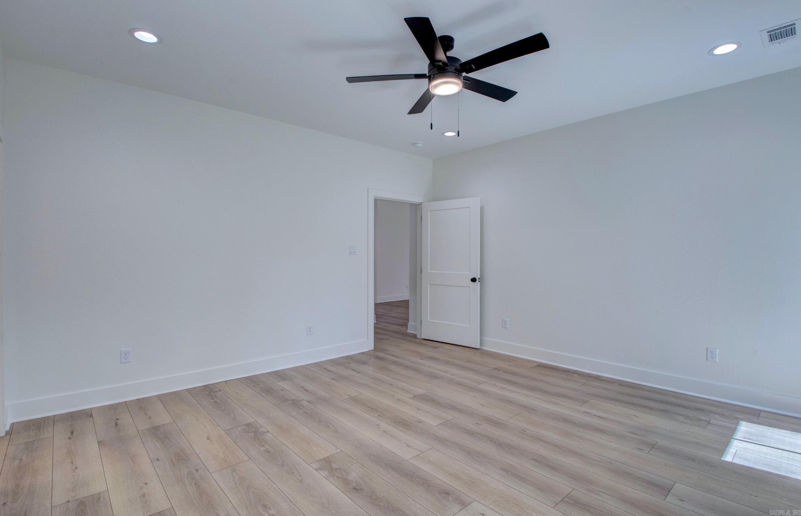 215 Apollo  Benton, AR