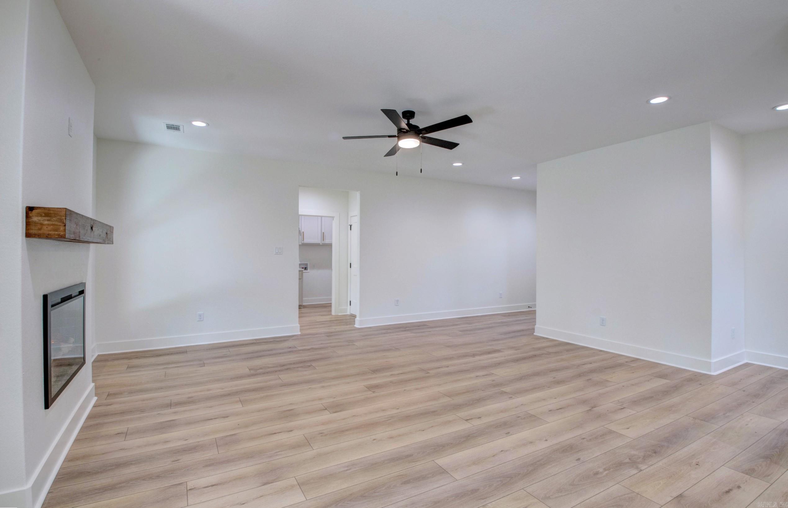 215 Apollo  Benton, AR