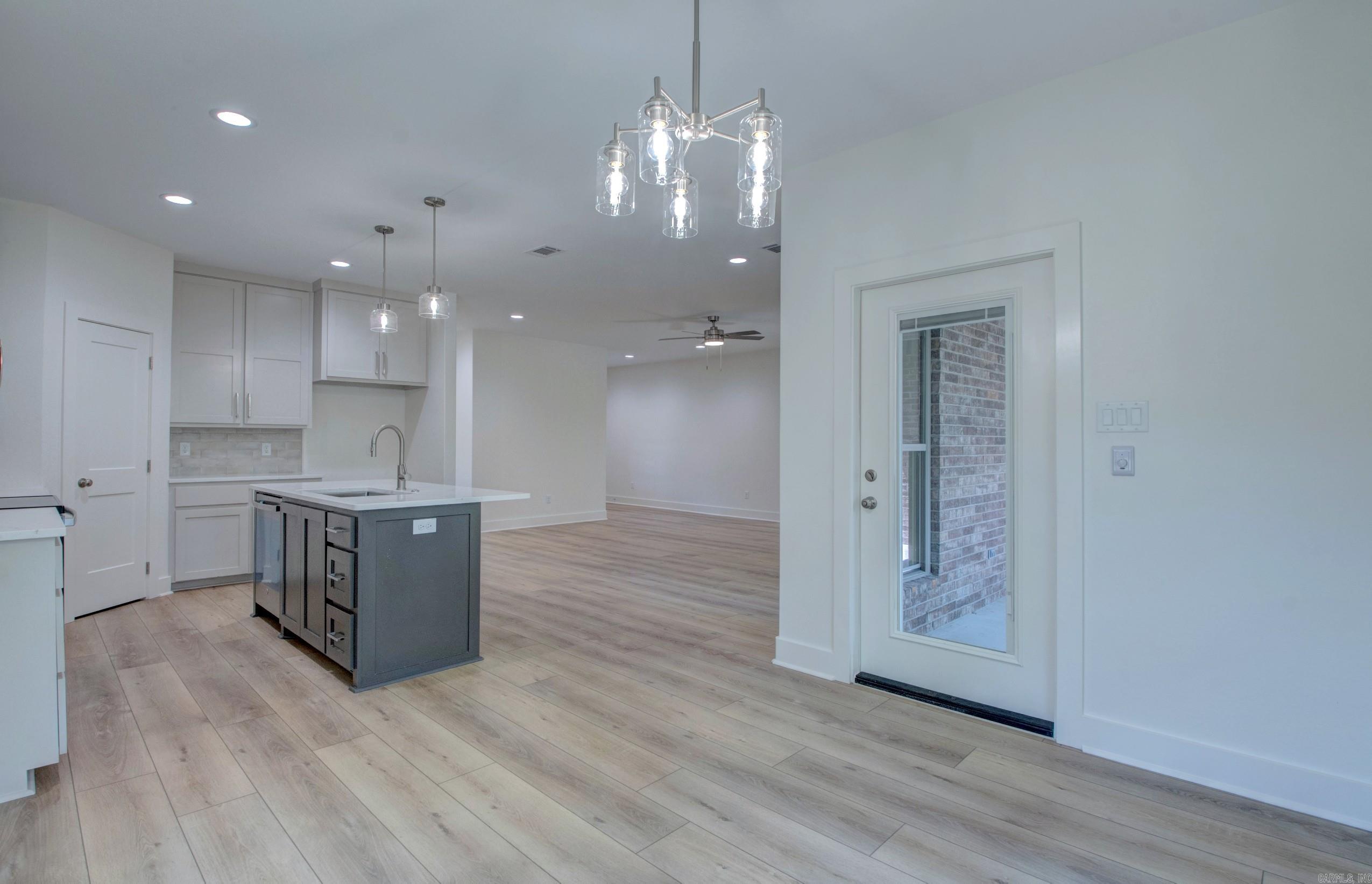 217 Apollo  Benton, AR