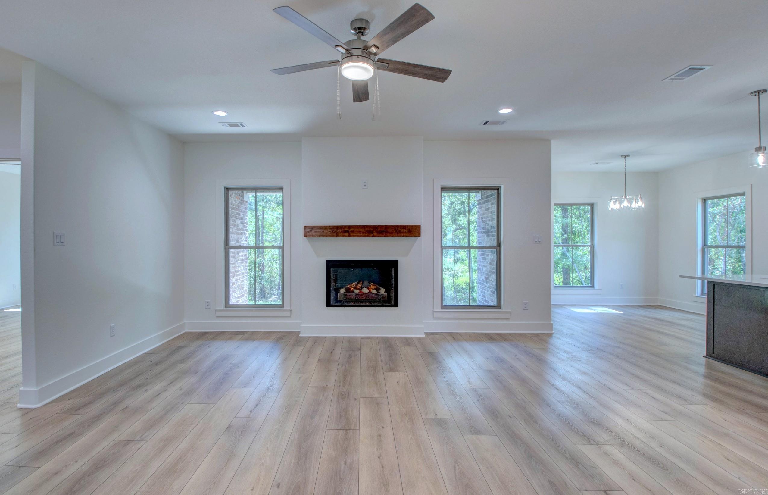 217 Apollo  Benton, AR