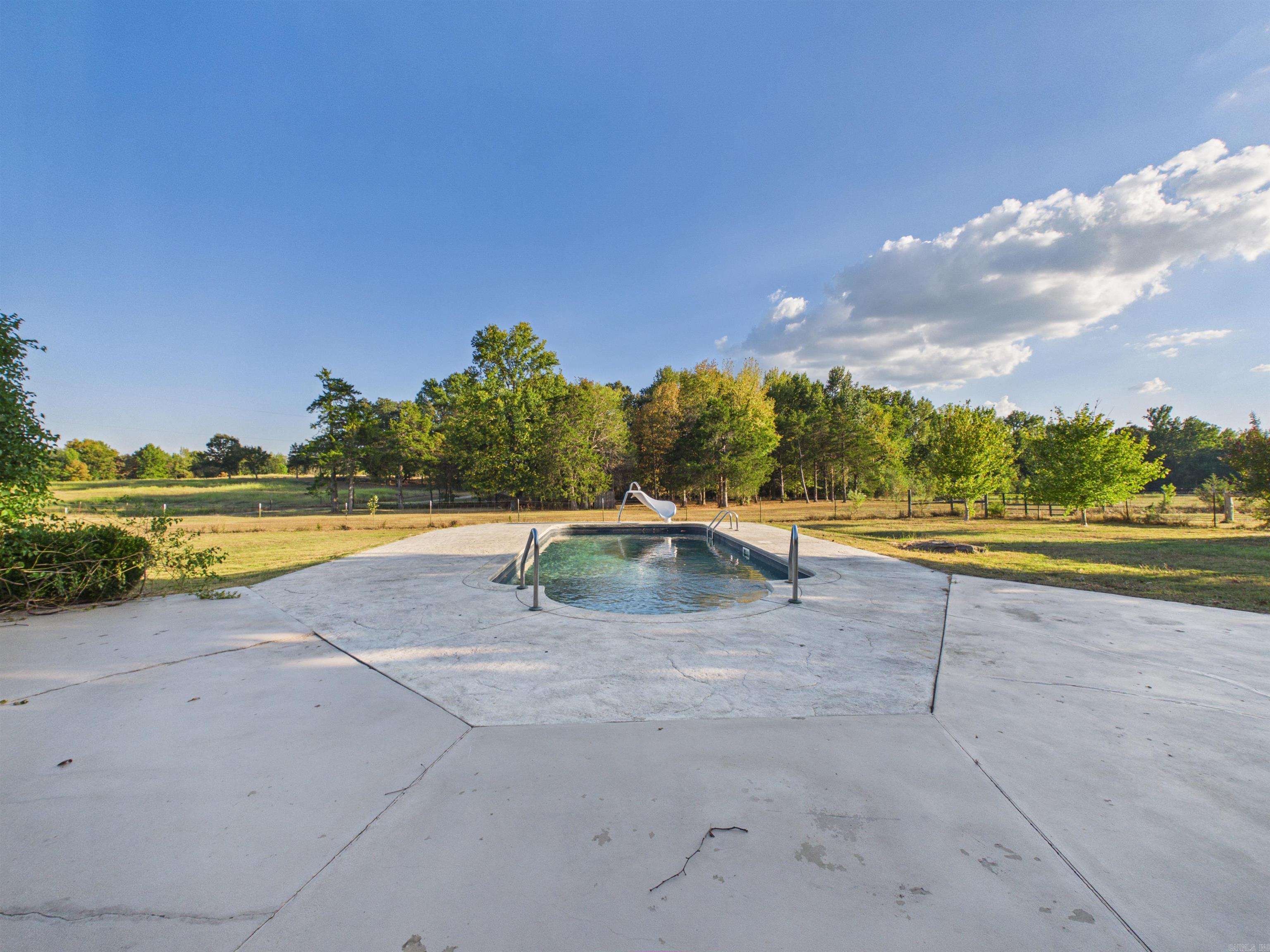 177 AR HWY 230  Cave City, AR