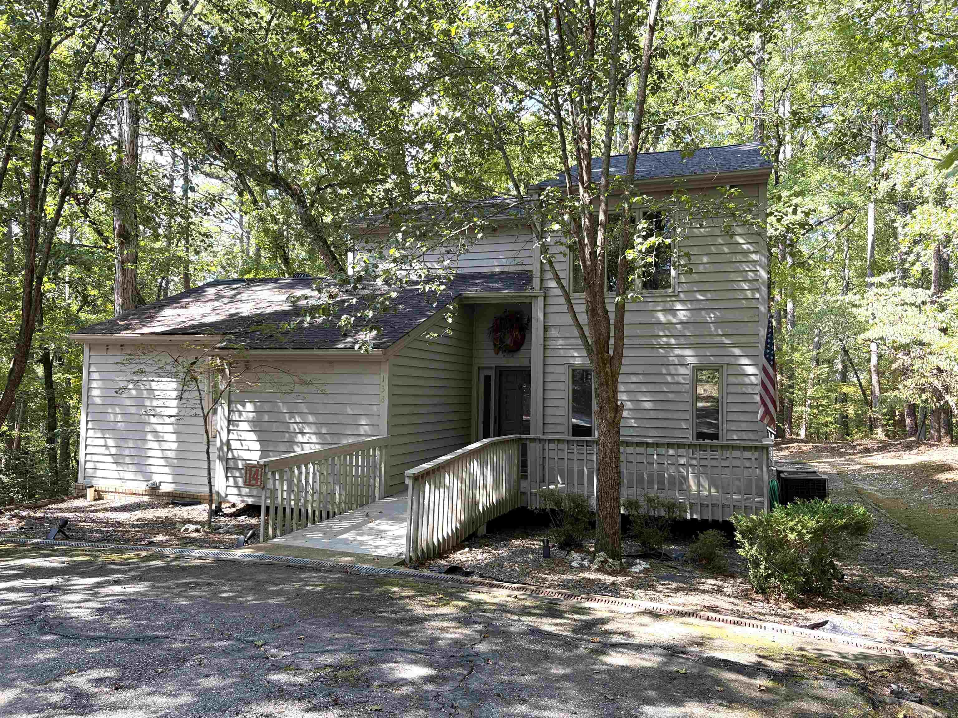 138 Silver Point Drive Mount Ida, AR 71957