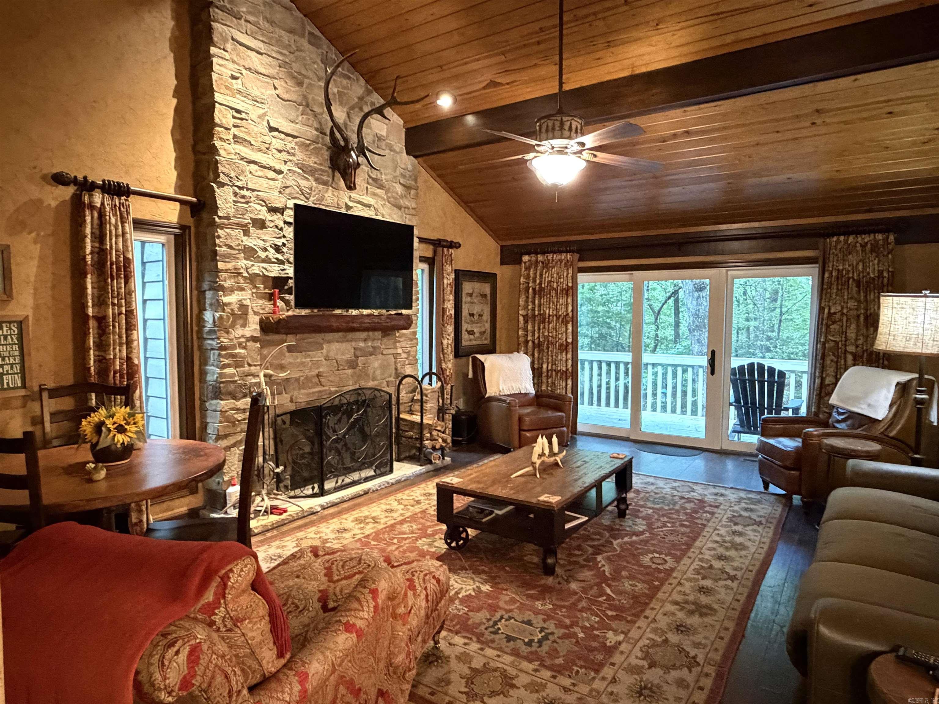 138 Silver Point Drive Mount Ida, AR 71957