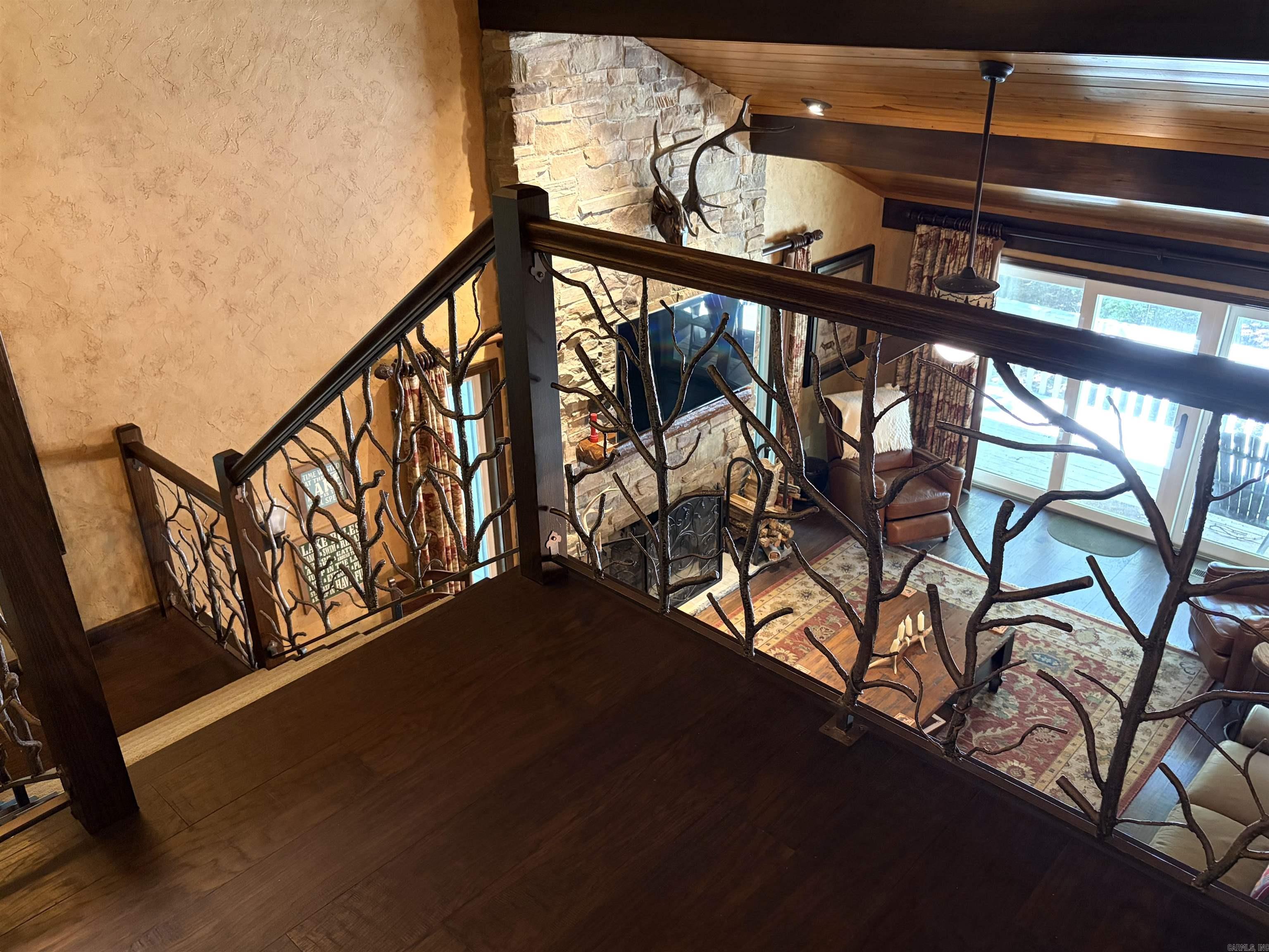 138 Silver Point Drive Mount Ida, AR 71957