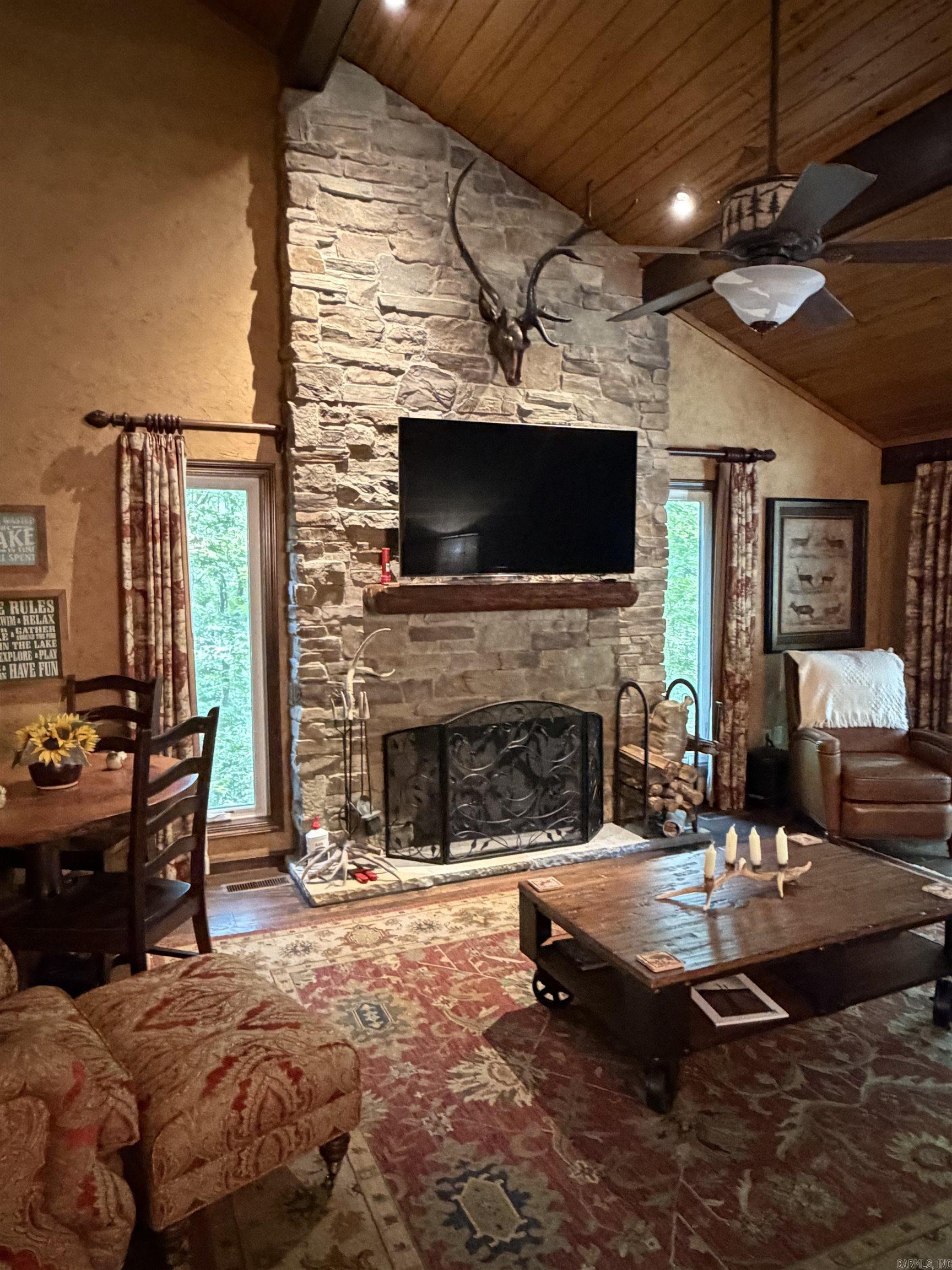 138 Silver Point Drive Mount Ida, AR 71957