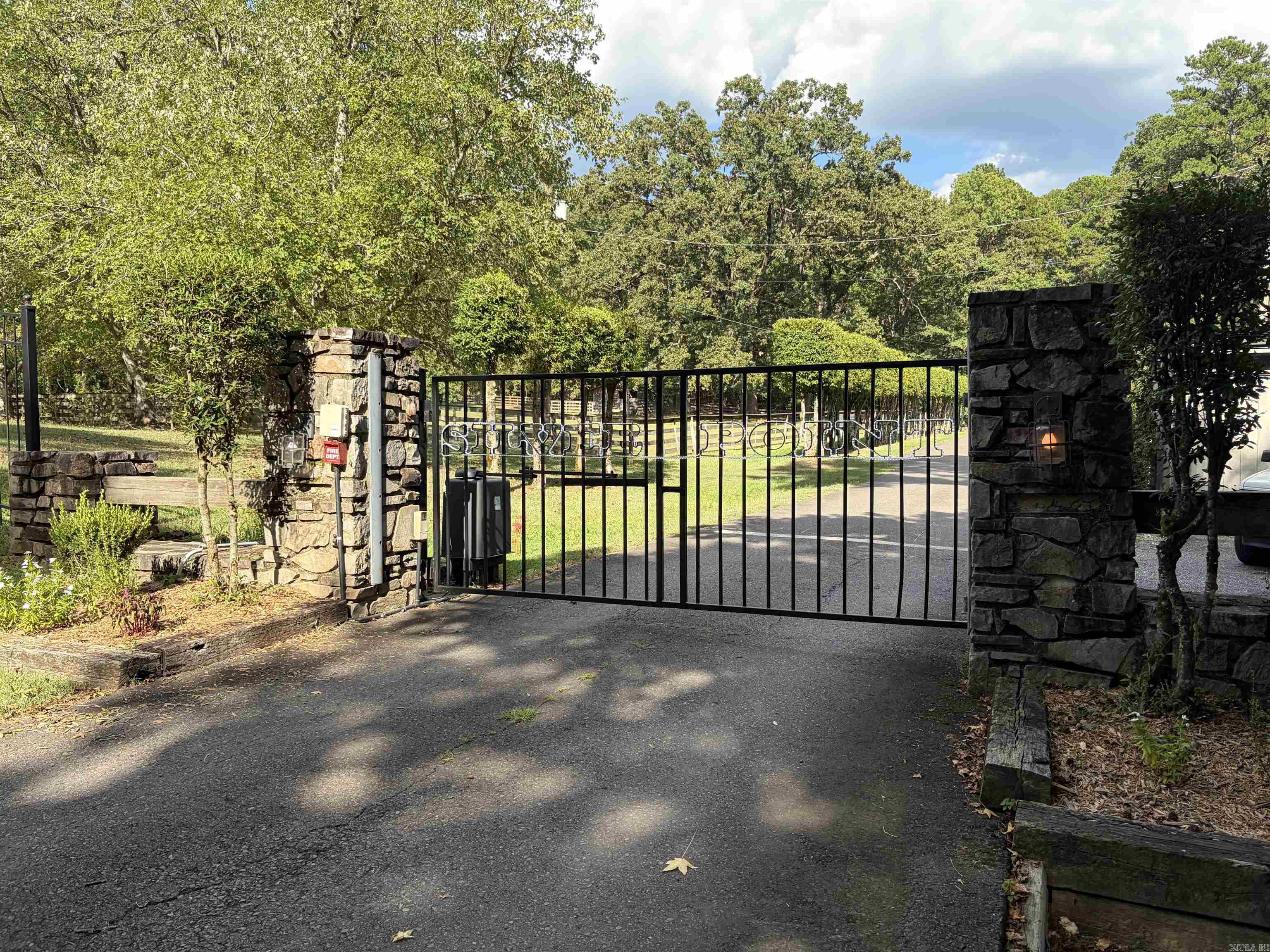 138 Silver Point Drive Mount Ida, AR 71957