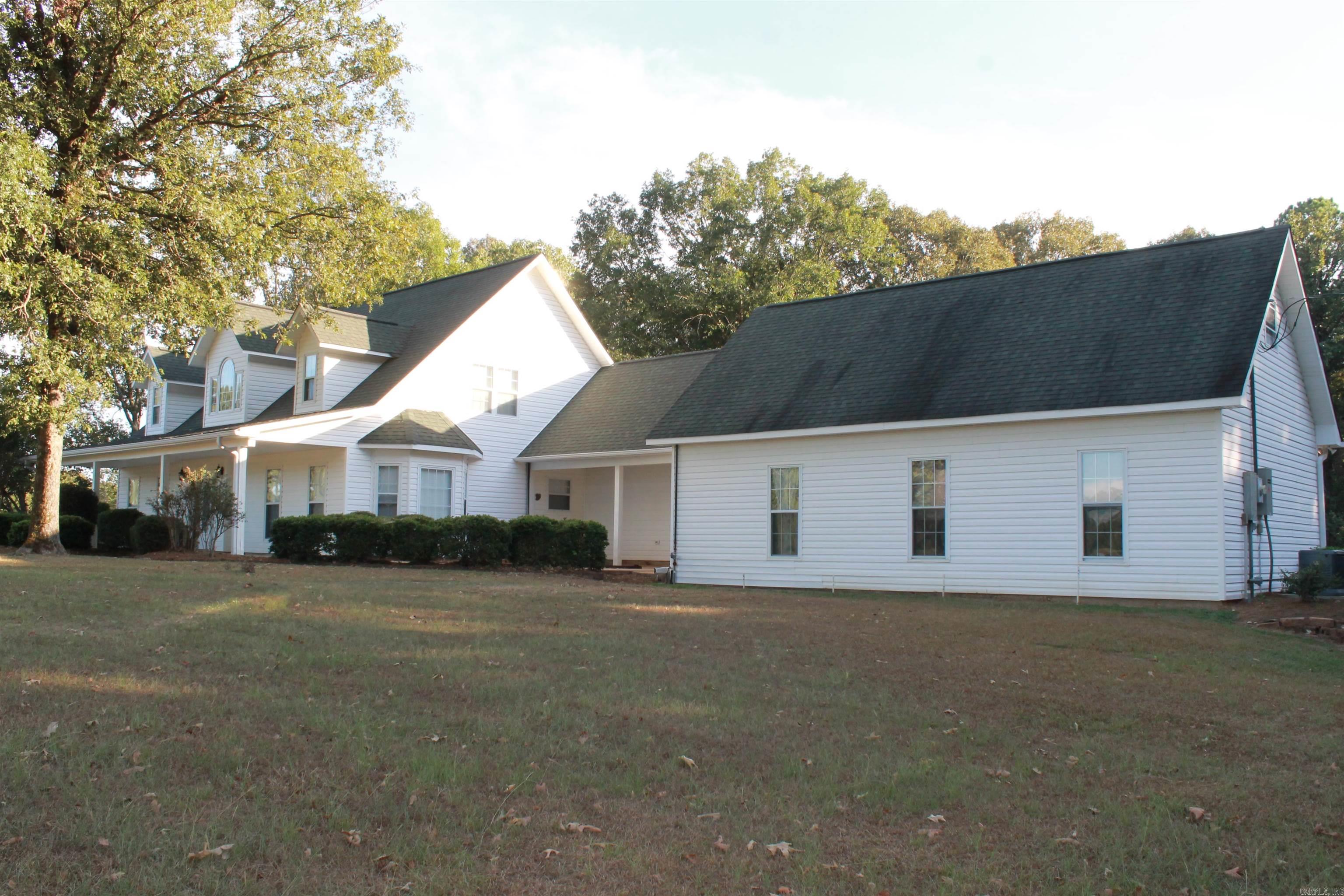 410 McLelland Road Lillie, LA 71256