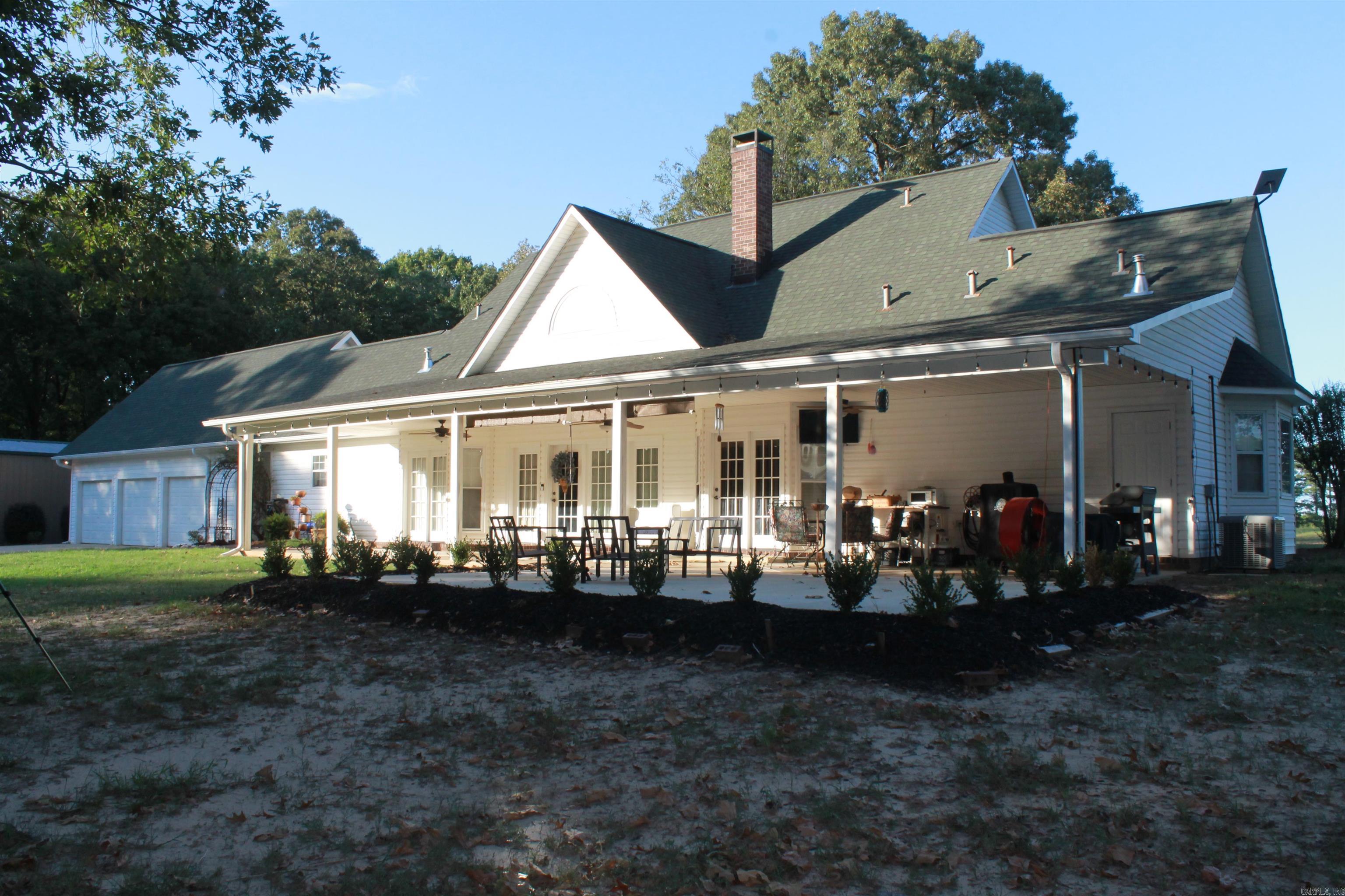 410 McLelland Road Lillie, LA 71256